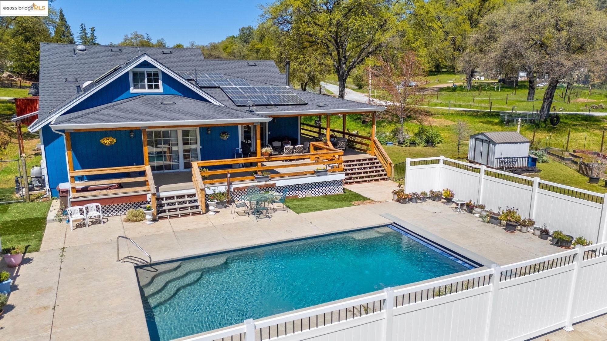 Sonora, California, 95370, United States, 4 Bedrooms Bedrooms, ,2 BathroomsBathrooms,Residential,For Sale,1923543