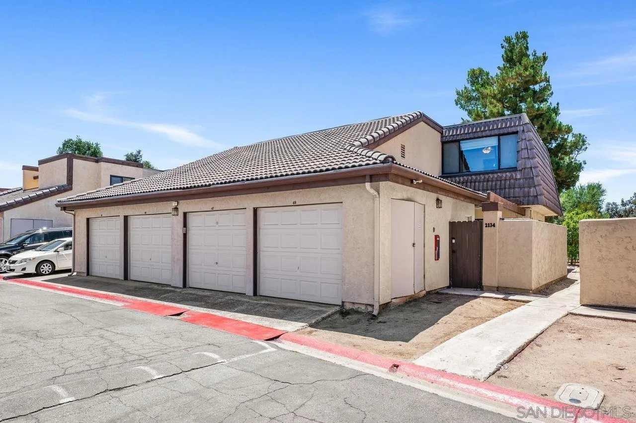 Alpine, California, 91901, United States, 2 Bedrooms Bedrooms, ,2 BathroomsBathrooms,Residential,For Sale,1902222