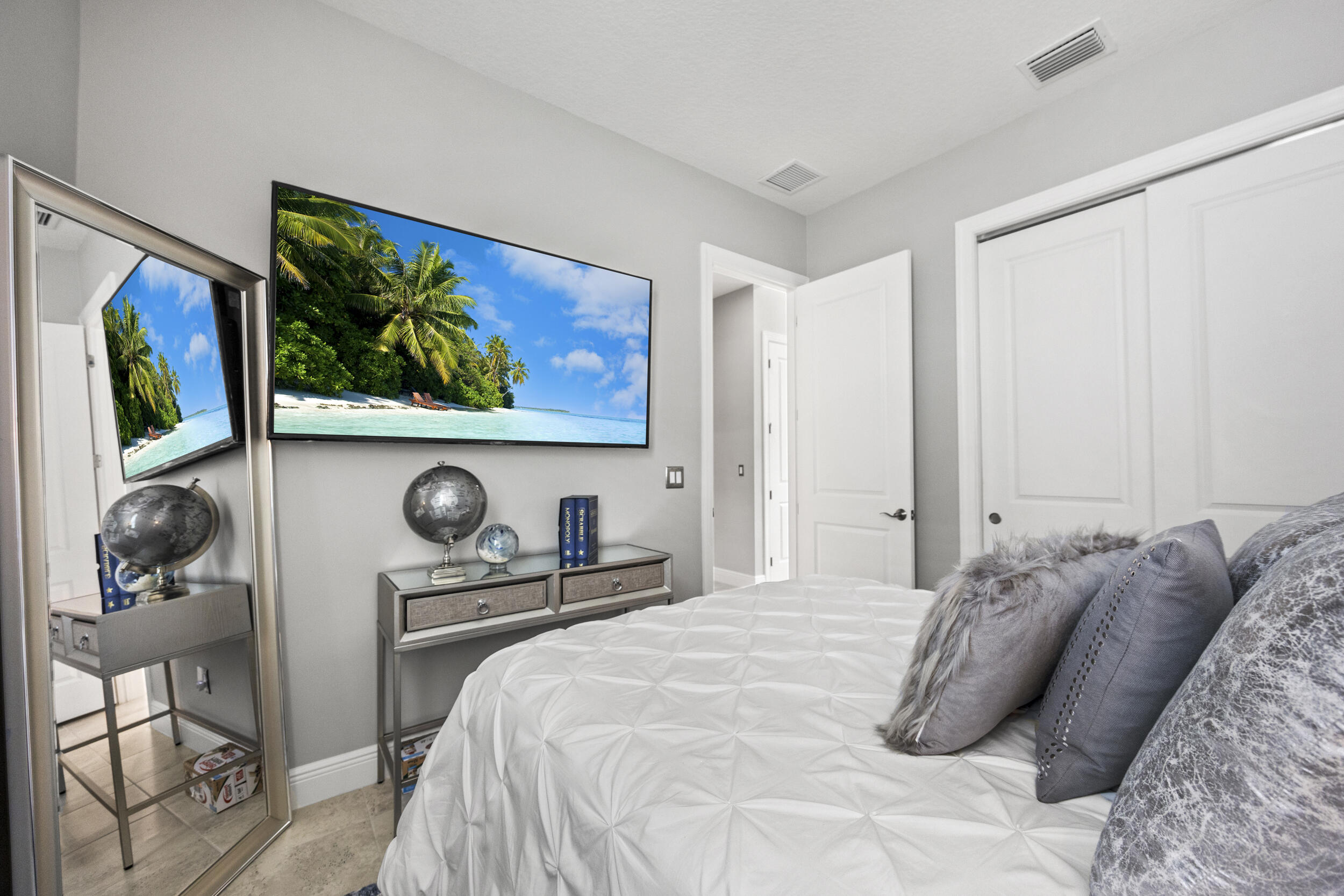 Port Saint Lucie, Florida, 34987, United States, 3 Bedrooms Bedrooms, ,2 BathroomsBathrooms,Residential,For Sale,1939300