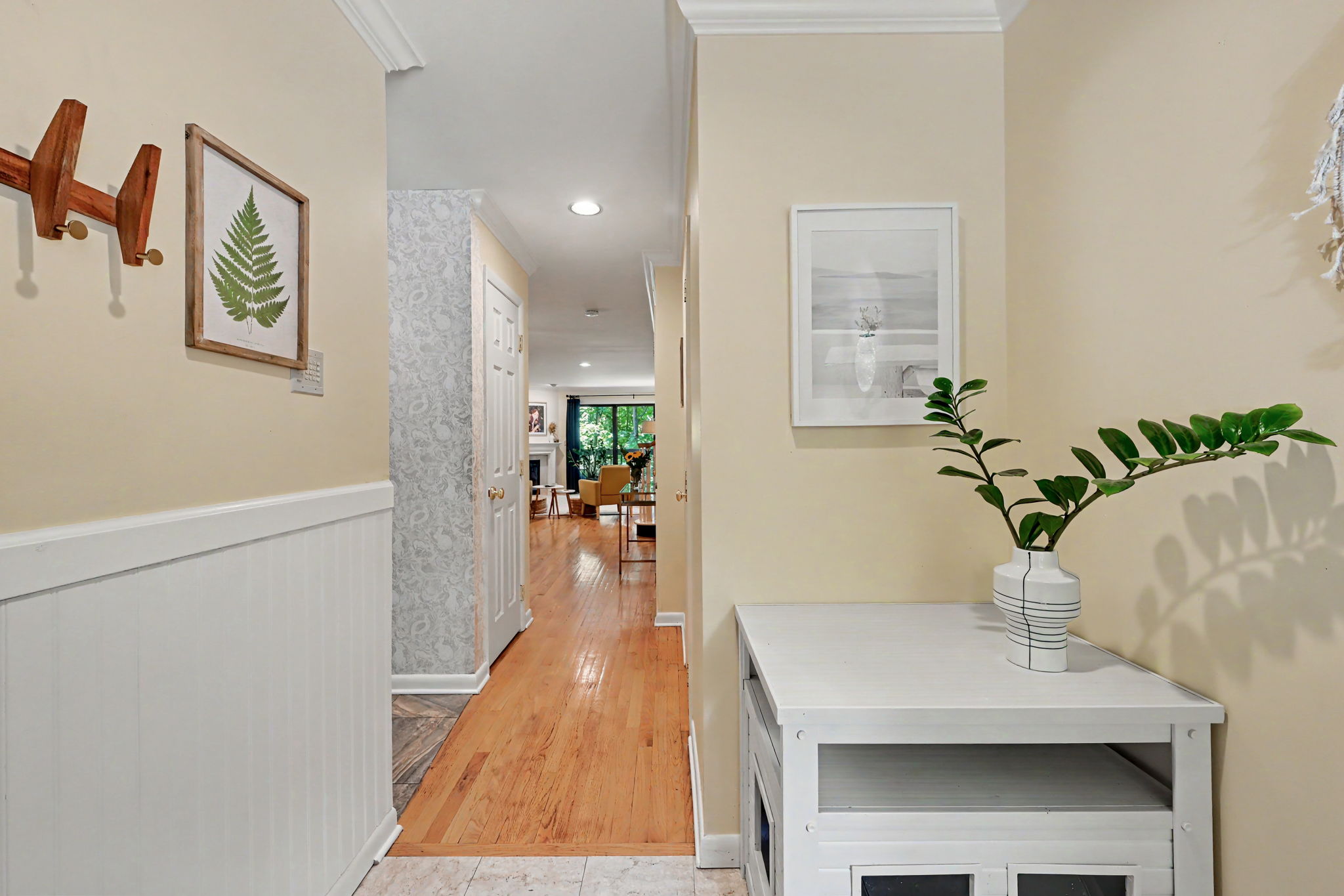  2435 Bedford Street - 物件實景