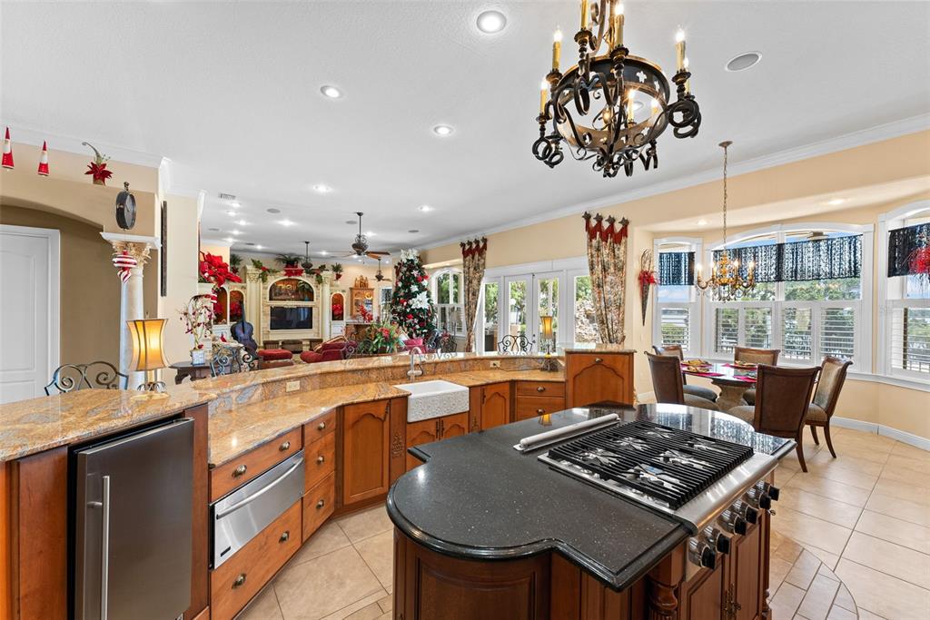 Thonotosassa, Florida, 33592, United States, 4 Bedrooms Bedrooms, ,7 BathroomsBathrooms,Residential,For Sale,1788935