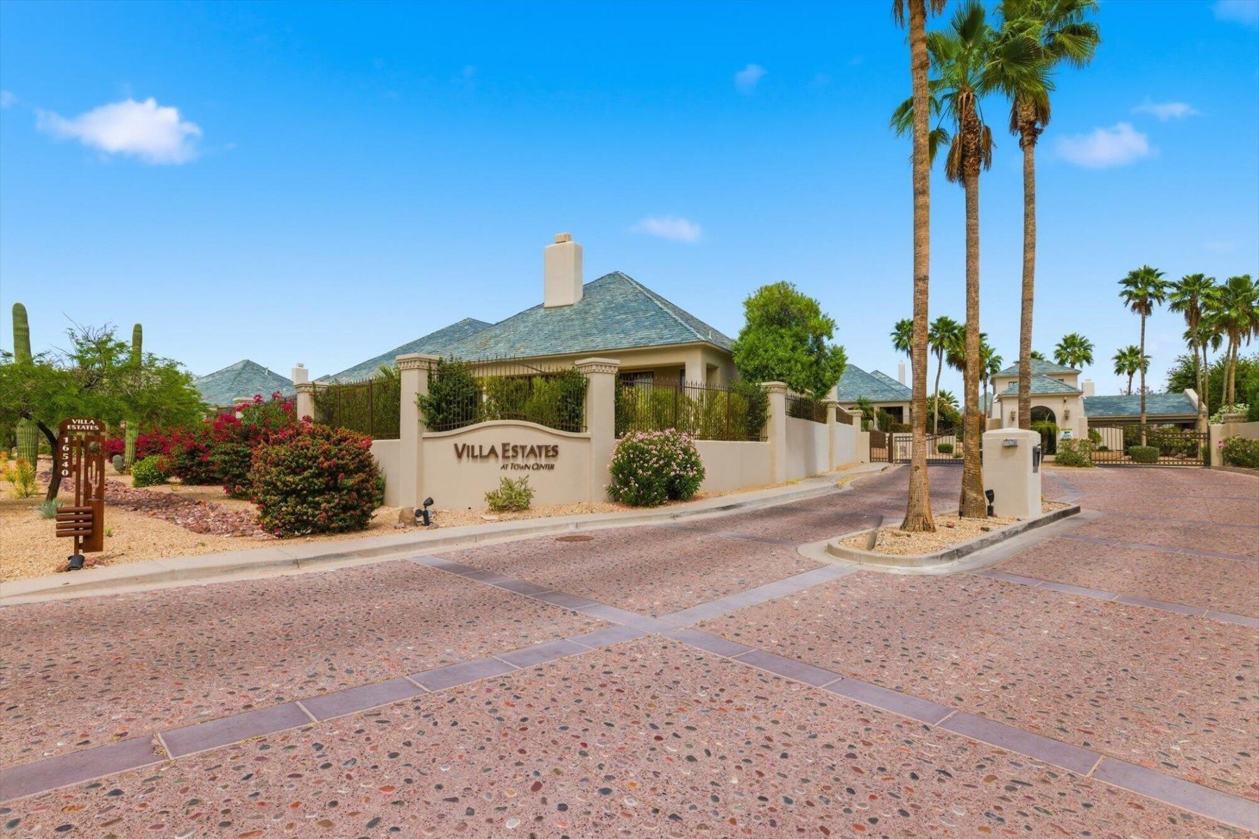  16540 E El Lago Boulevard  Fountain Hills, AZ - 物件實景