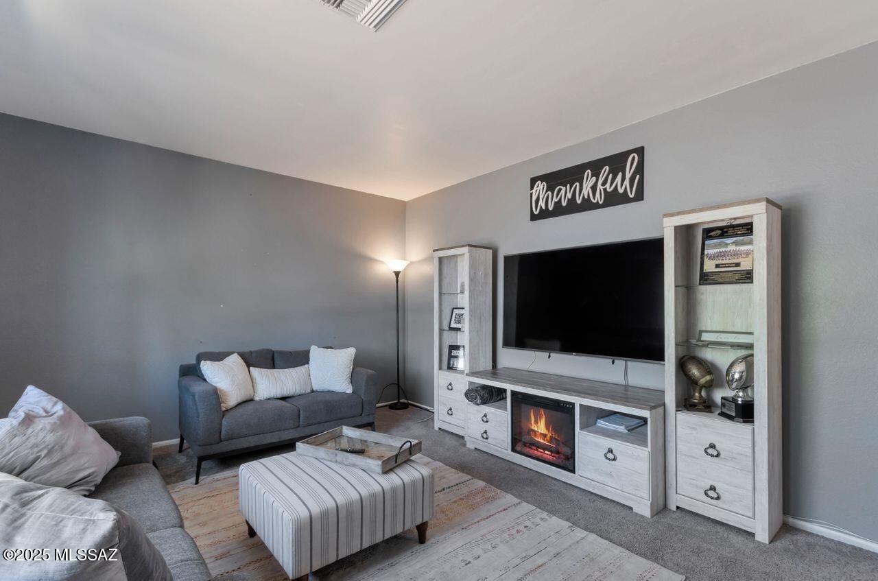 Tucson, Arizona, 85715, United States, 4 Bedrooms Bedrooms, ,2 BathroomsBathrooms,Residential,For Sale,1955495