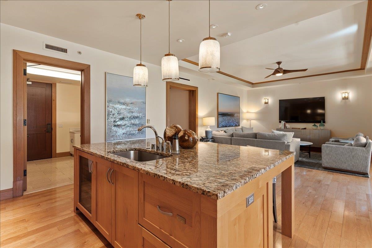 Lahaina, Hawaii, 96761, United States, 3 Bedrooms Bedrooms, ,4 BathroomsBathrooms,Residential,For Sale,1927405