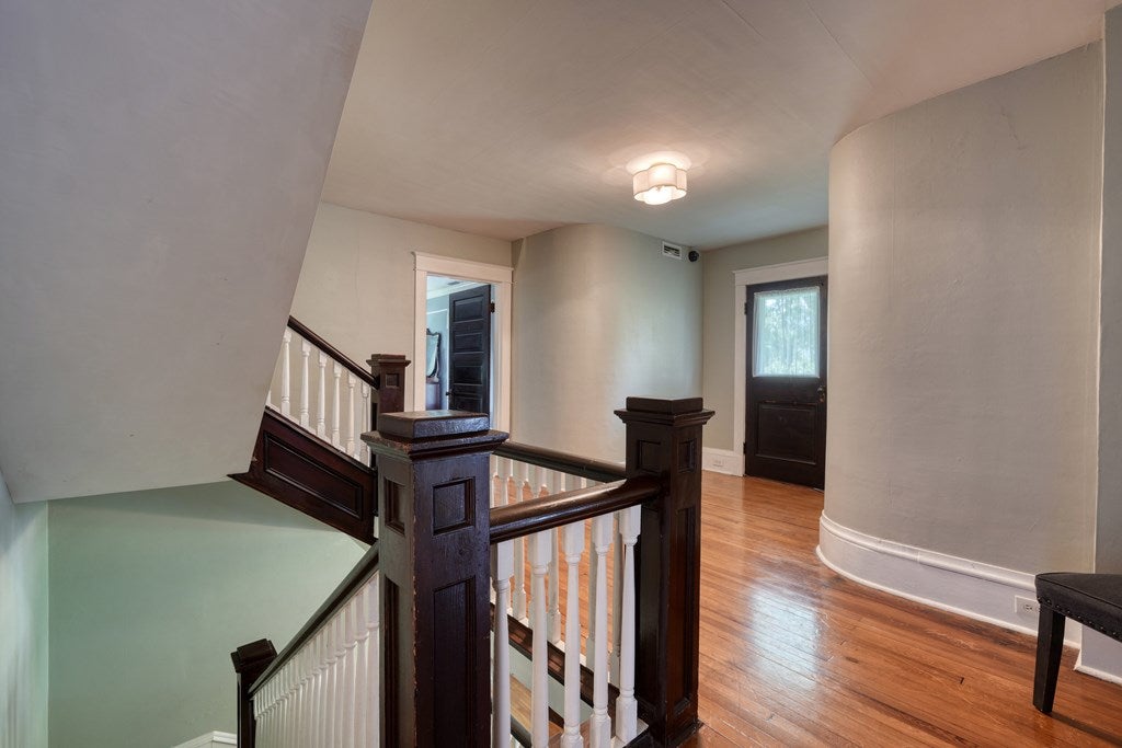 Andrews, North Carolina, 28901, United States, 5 Bedrooms Bedrooms, ,4 BathroomsBathrooms,Residential,For Sale,1912195