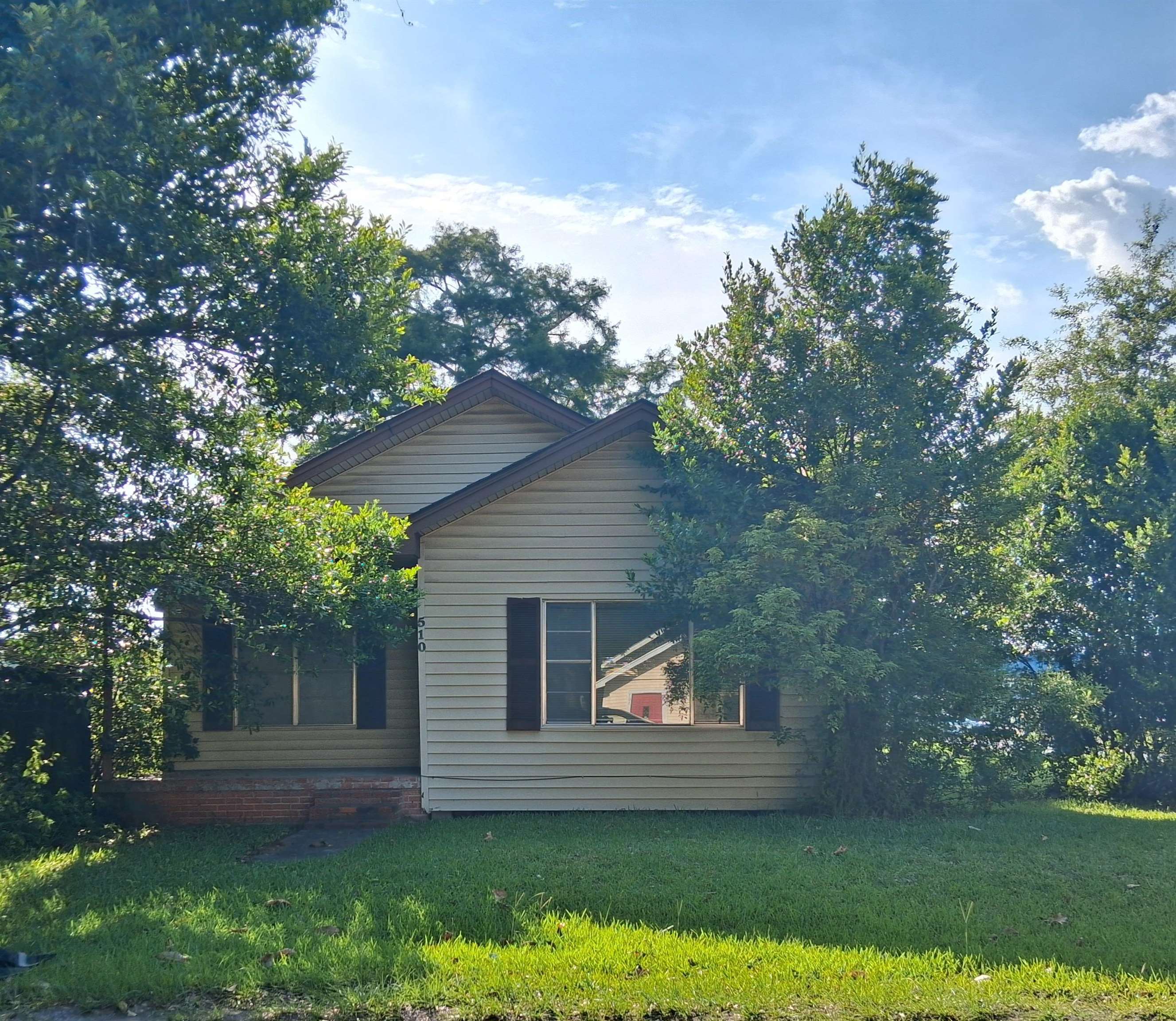 4th St, Silsbee, TX 77656