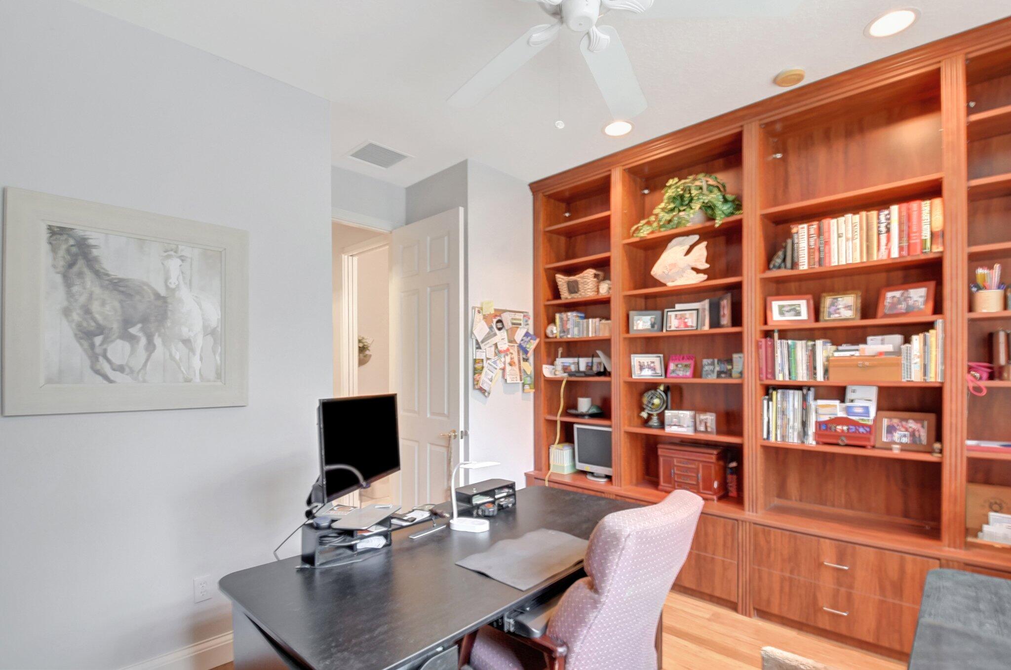 Lake Worth, Florida, 33467, United States, 4 Bedrooms Bedrooms, ,3 BathroomsBathrooms,Residential,For Sale,1829165