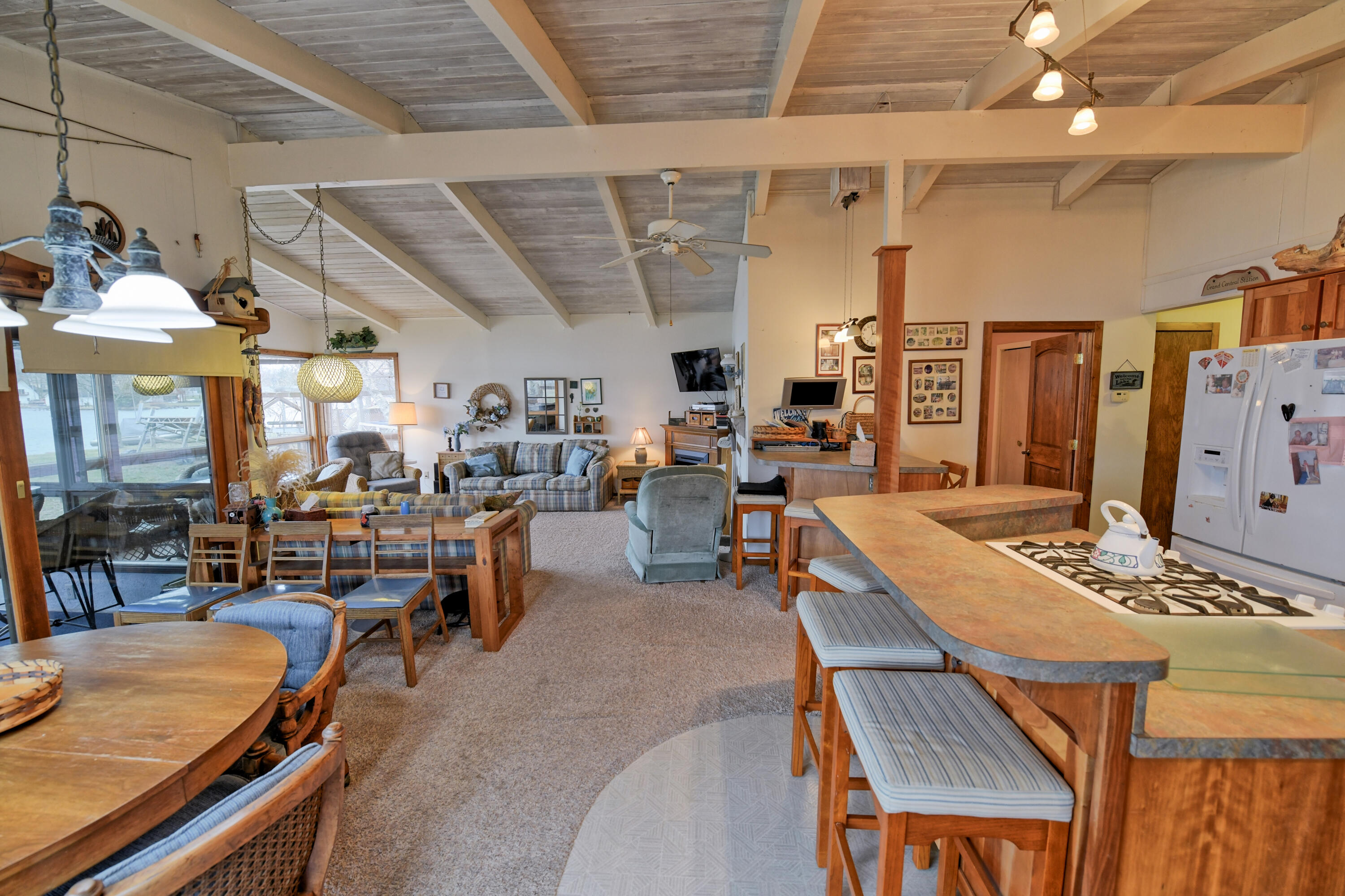 Mecosta, Michigan, 49332, United States, 4 Bedrooms Bedrooms, ,3 BathroomsBathrooms,Residential,For Sale,2035757