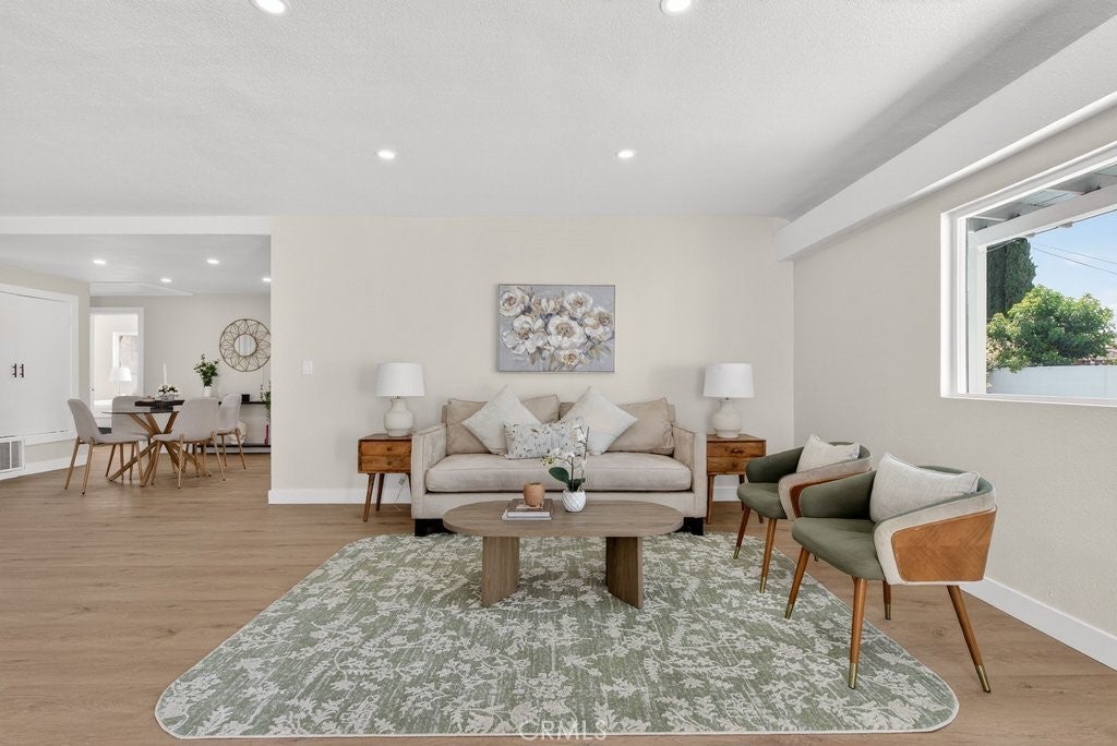 Garden Grove, California, 92841, United States, 5 Bedrooms Bedrooms, ,4 BathroomsBathrooms,Residential,For Sale,2040059