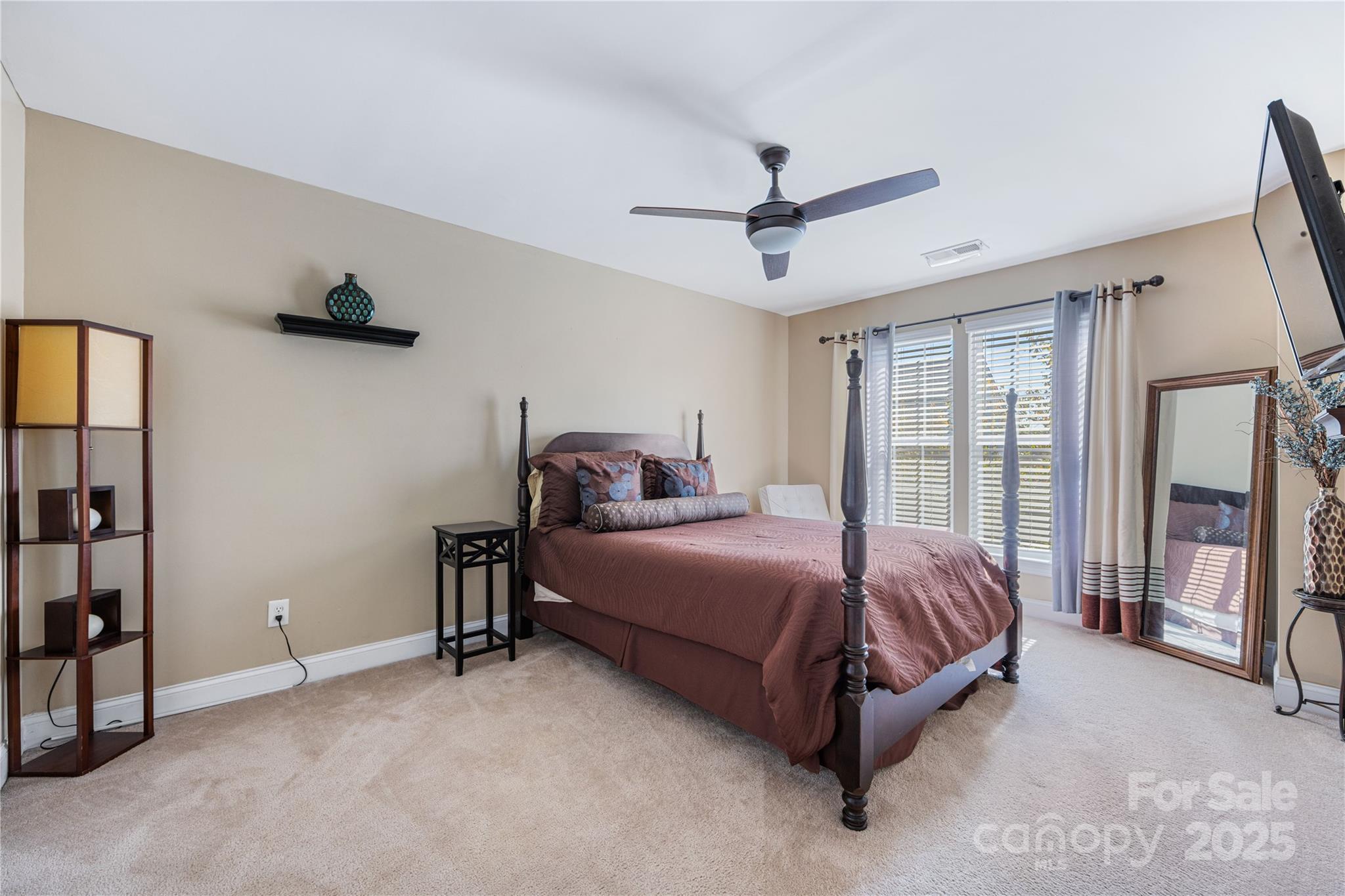 Huntersville, North Carolina, 28078, United States, 4 Bedrooms Bedrooms, ,3 BathroomsBathrooms,Residential,For Sale,1969011