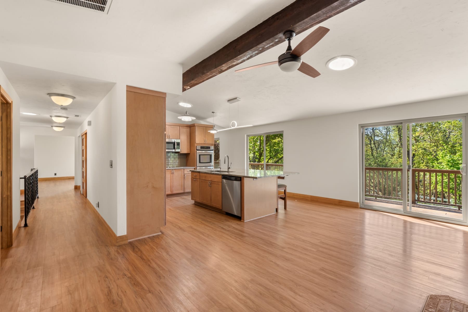  3583 Ross Lane Central Point, OR 97502 - 物件實景