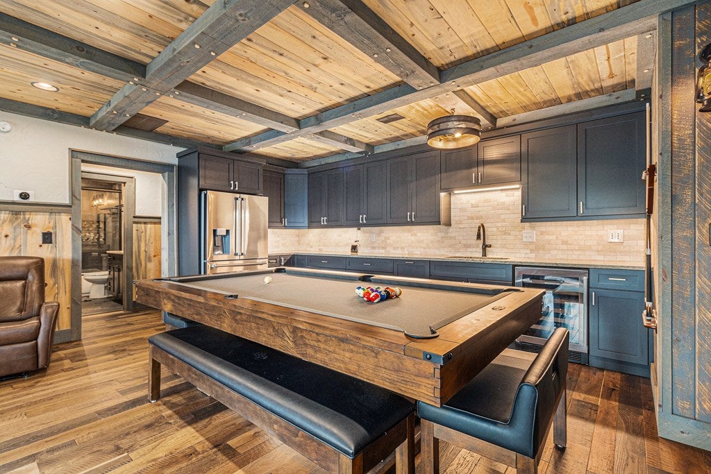 Ellijay, Georgia, 30540, United States, 5 Bedrooms Bedrooms, ,5 BathroomsBathrooms,Residential,For Sale,1952565