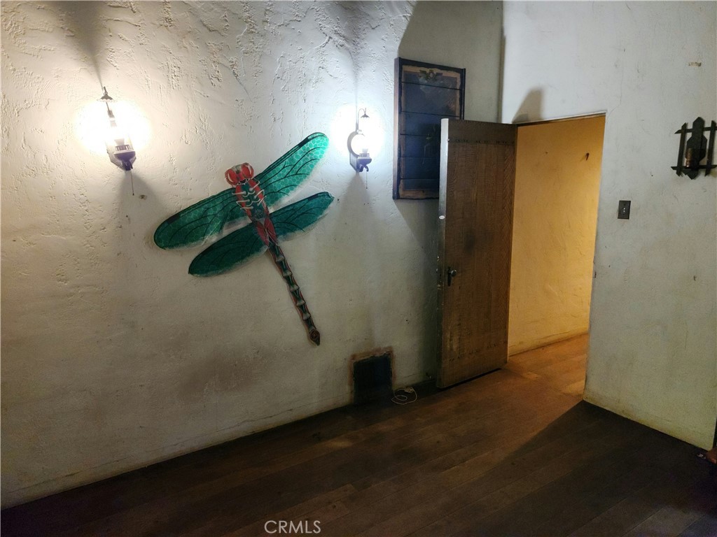 Riverside, California, 92501, United States, 4 Bedrooms Bedrooms, ,2 BathroomsBathrooms,Residential,For Sale,1966223