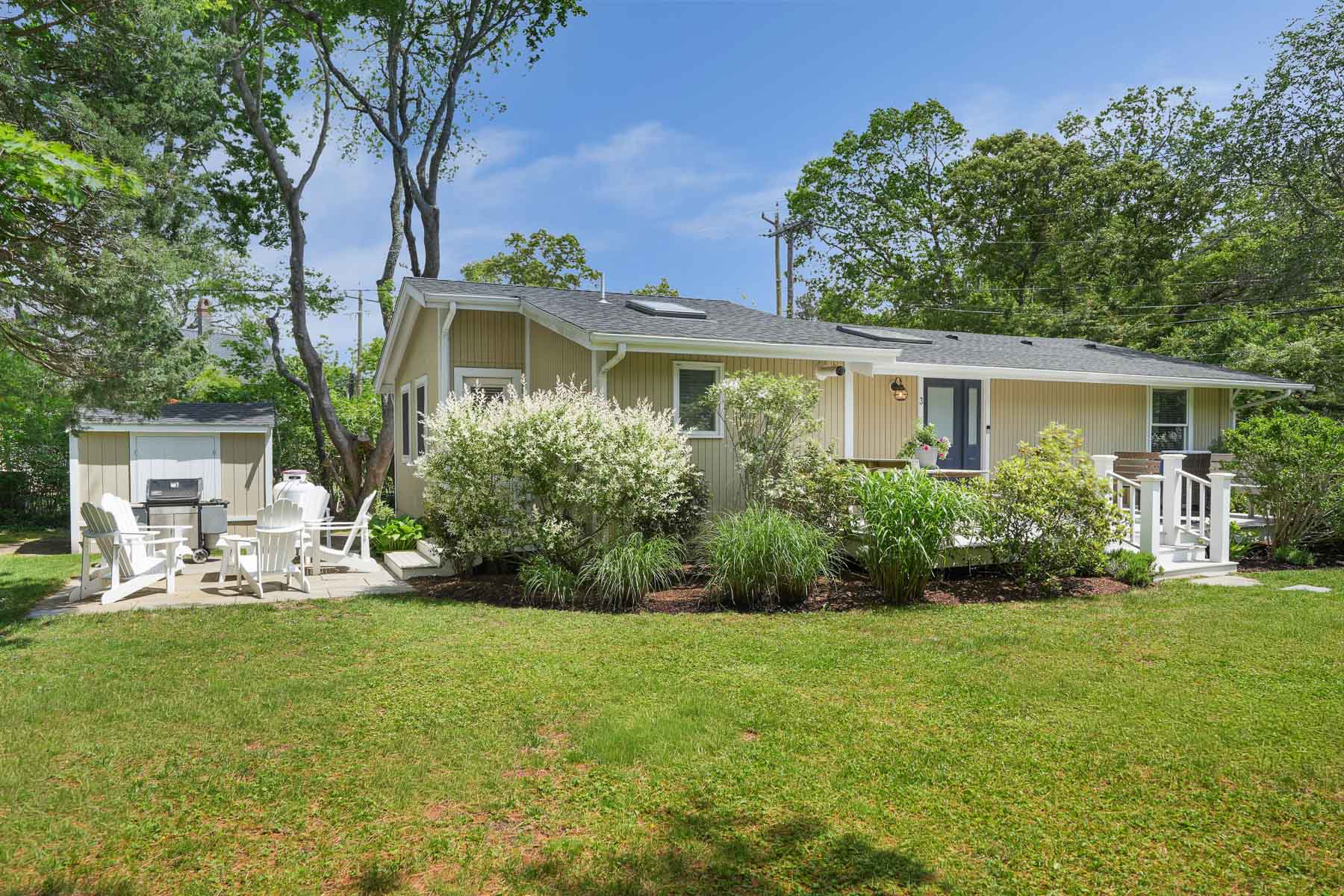  Recently Updated Oak Bluffs Home - 物件實景