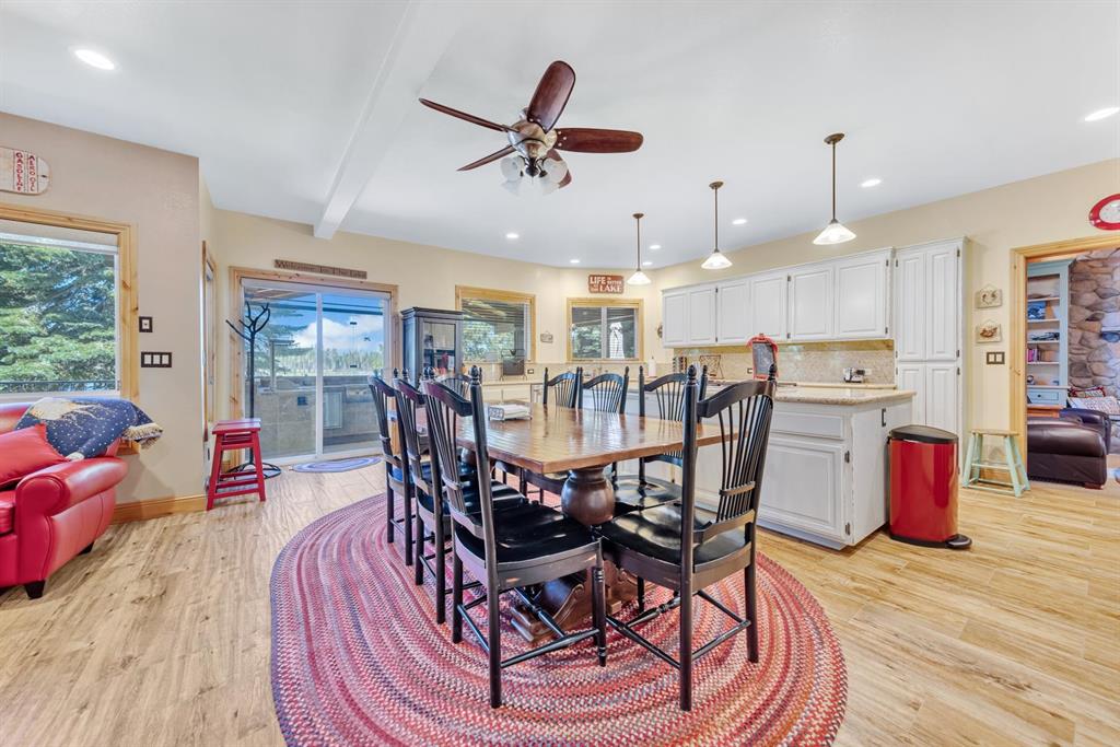 Lake Almanor West, California, 96020, United States, 6 Bedrooms Bedrooms, ,4 BathroomsBathrooms,Residential,For Sale,1950593