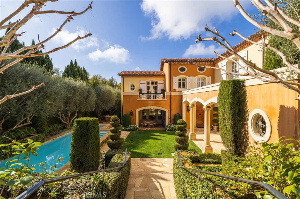 Newport Coast, California, 92657, United States, 4 Bedrooms Bedrooms, ,6 BathroomsBathrooms,Residential,For Sale,1896952