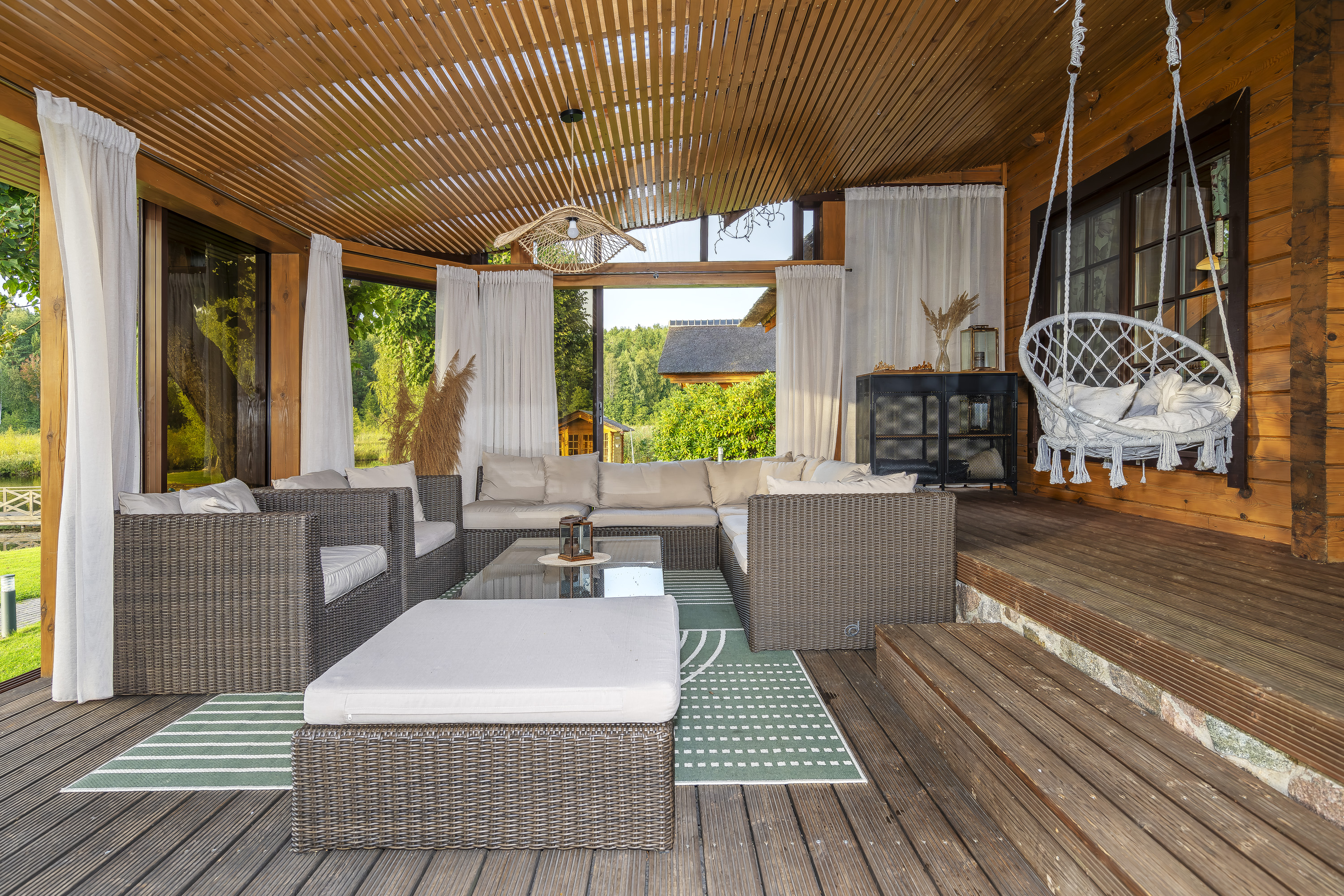  Romantic family homestead with a long lakeside - 物件實景