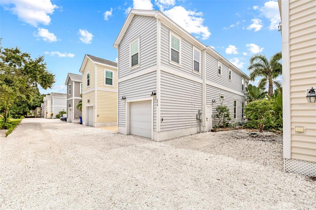 Dunedin, Florida, 34698, United States, 3 Bedrooms Bedrooms, ,3 BathroomsBathrooms,Residential,For Sale,1939118