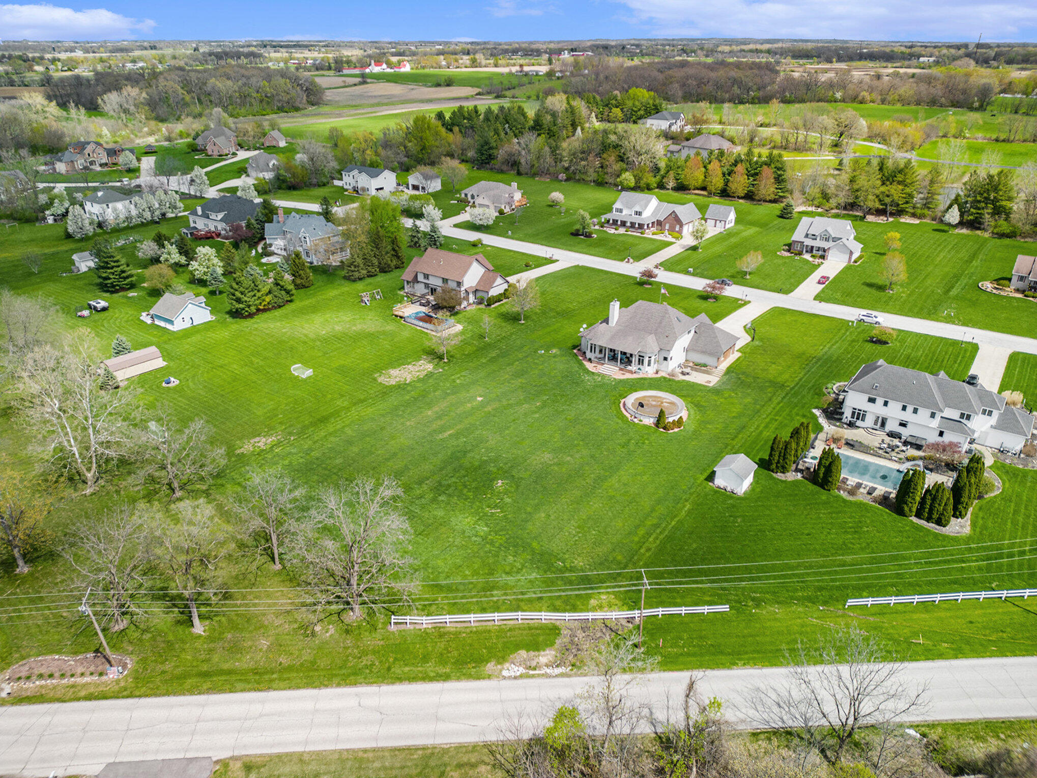 Hobart, Indiana, 46342, United States, 5 Bedrooms Bedrooms, ,5 BathroomsBathrooms,Residential,For Sale,1872844