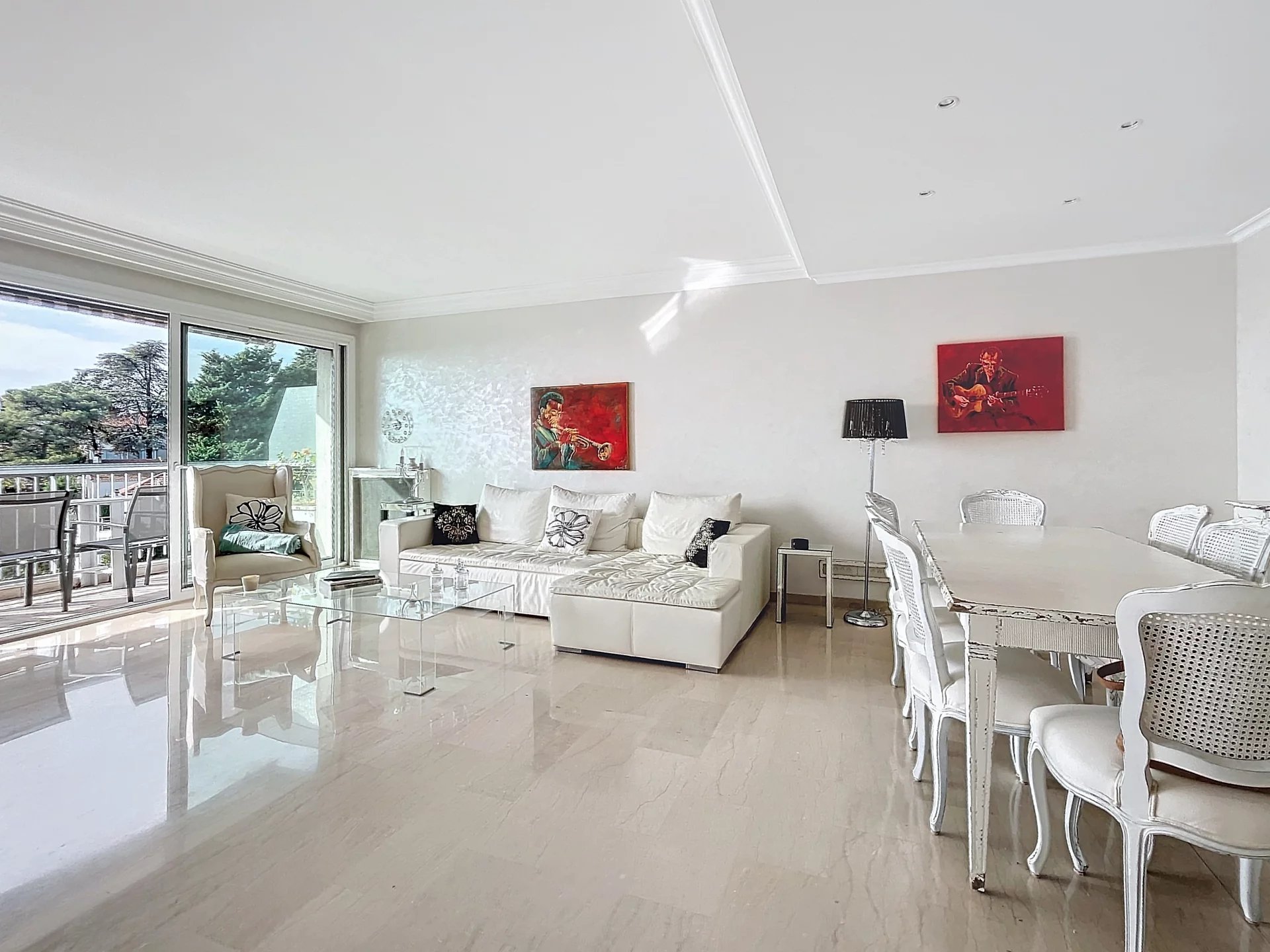 Le Cannet, Provence-Alpes-Côte d’Azur, 06110, FR, 3 Bedrooms Bedrooms, ,2 BathroomsBathrooms,Residential,For Sale,1656167