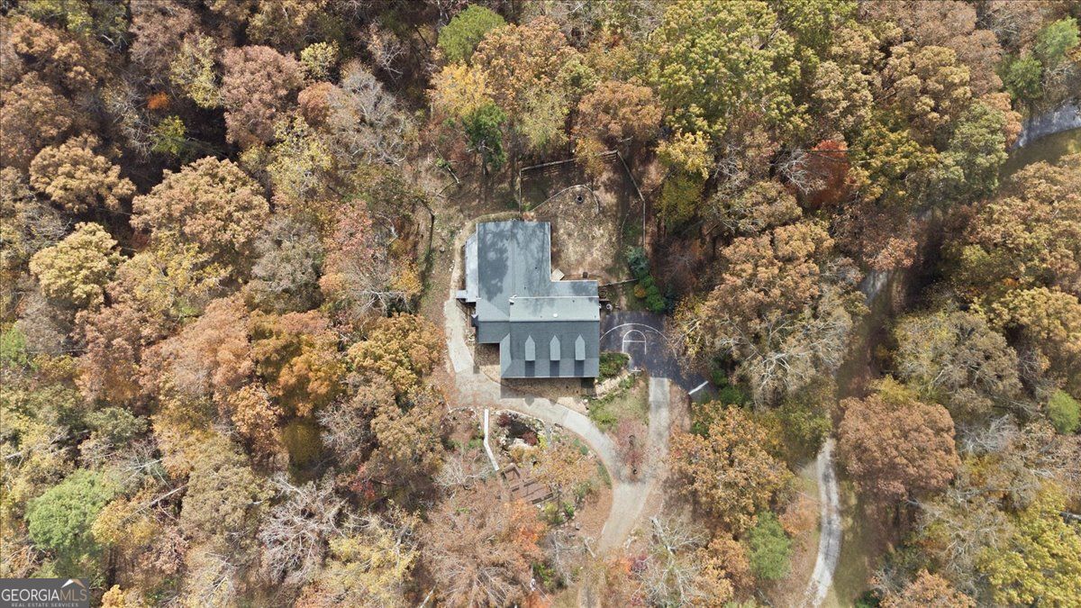 Douglasville, Georgia, 30135, United States, 5 Bedrooms Bedrooms, ,3 BathroomsBathrooms,Residential,For Sale,1988782