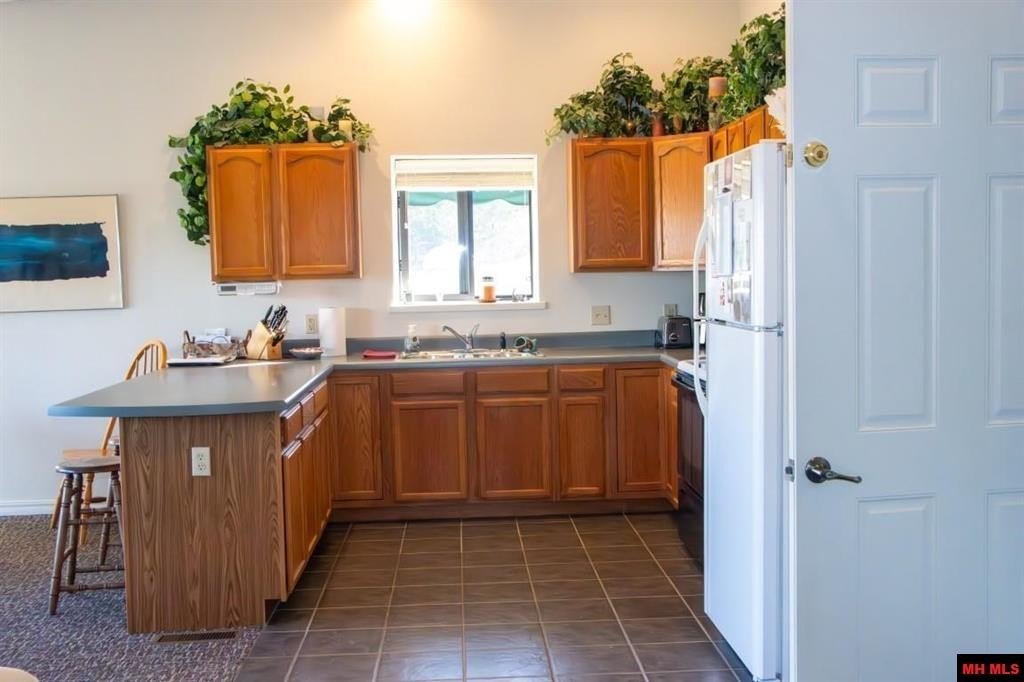 Mountain Home, Arkansas, 72653, United States, 1 Bedroom Bedrooms, ,1 BathroomBathrooms,Residential,For Sale,1974549