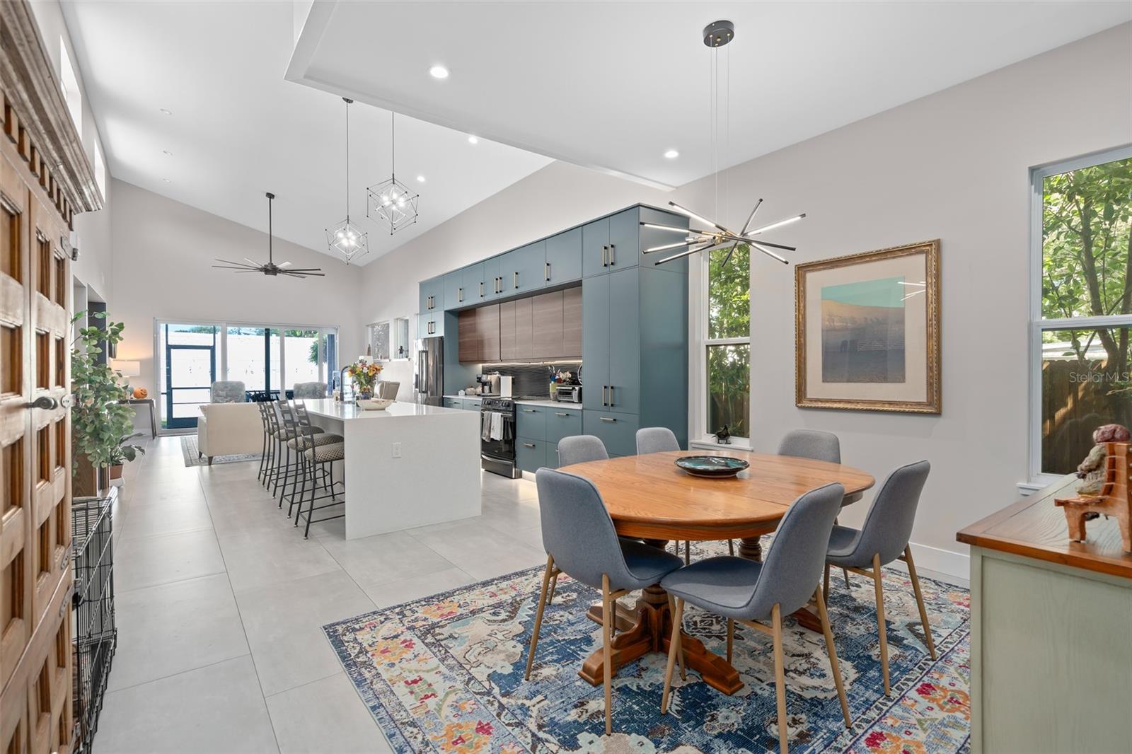 ORLANDO, Florida, 32806, United States, 4 Bedrooms Bedrooms, ,3 BathroomsBathrooms,Residential,For Sale,1978937