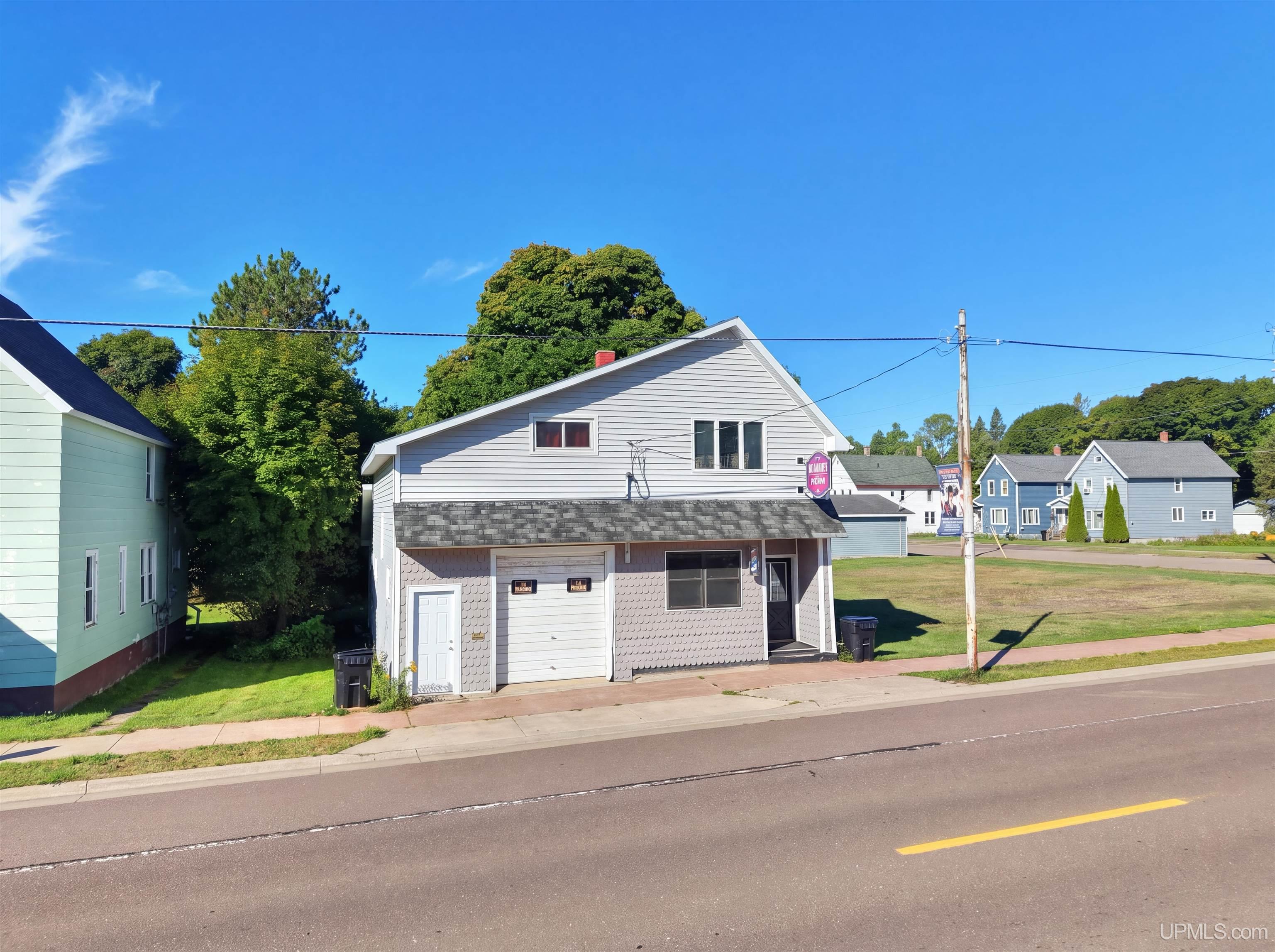 Lake Linden Ave, Laurium, MI 49913