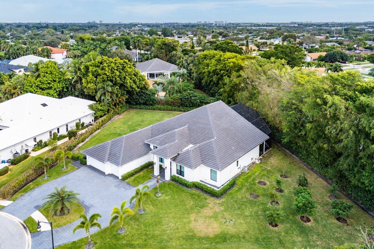 17607 Bocaire Place, Boca Raton, Florida, 33487, United States, 6 Bedrooms Bedrooms, ,5 BathroomsBathrooms,Residential,For Sale,17607 Bocaire Place,1679087