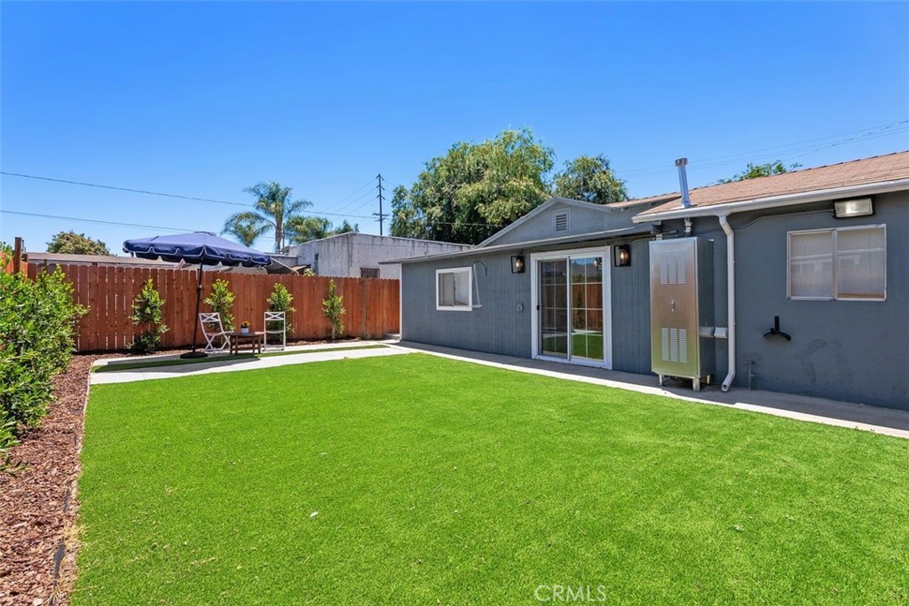 Santa Ana, California, 92701, United States, 5 Bedrooms Bedrooms, ,3 BathroomsBathrooms,Residential,For Sale,1837715