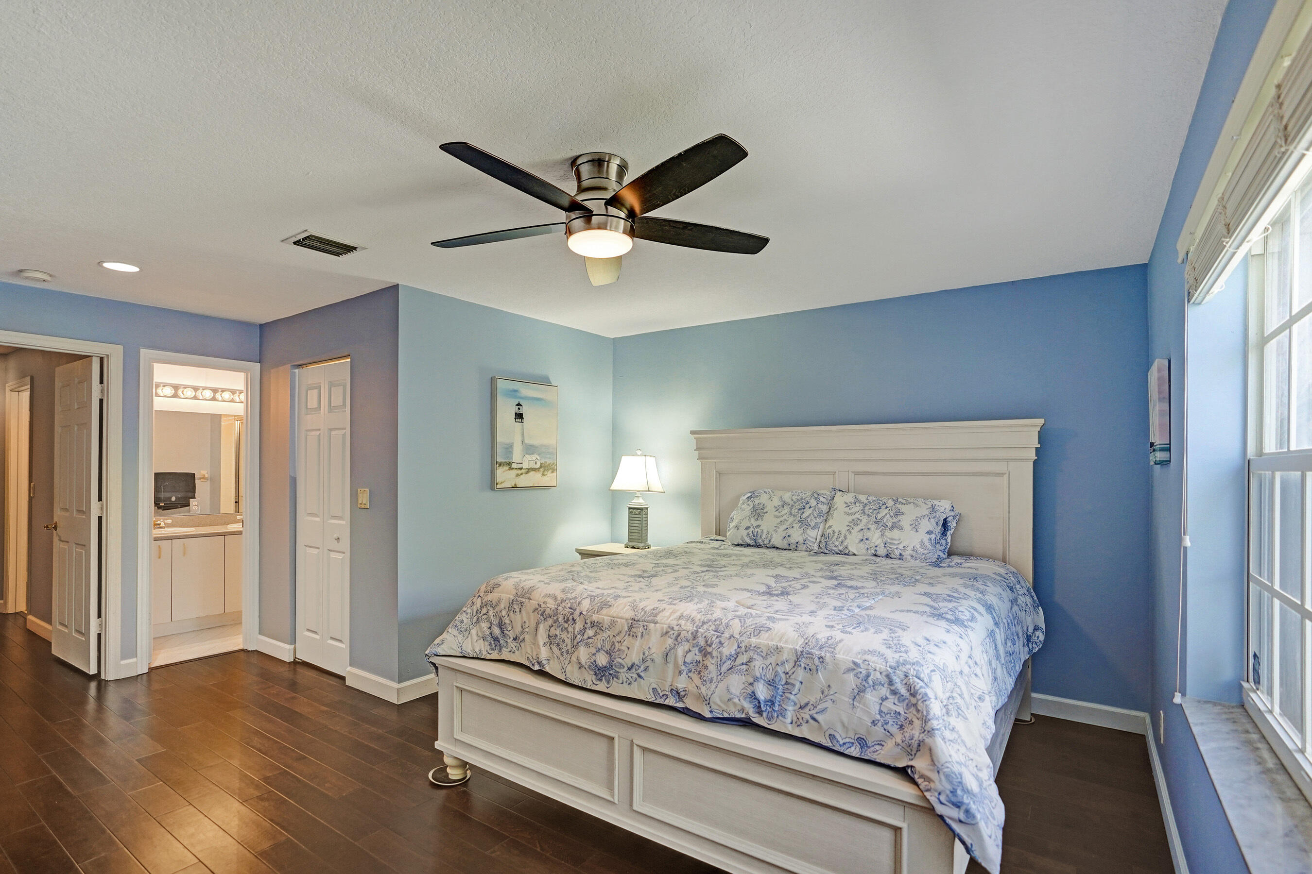 Boca Raton, Florida, 33487, United States, 3 Bedrooms Bedrooms, ,3 BathroomsBathrooms,Residential,For Sale,1986556