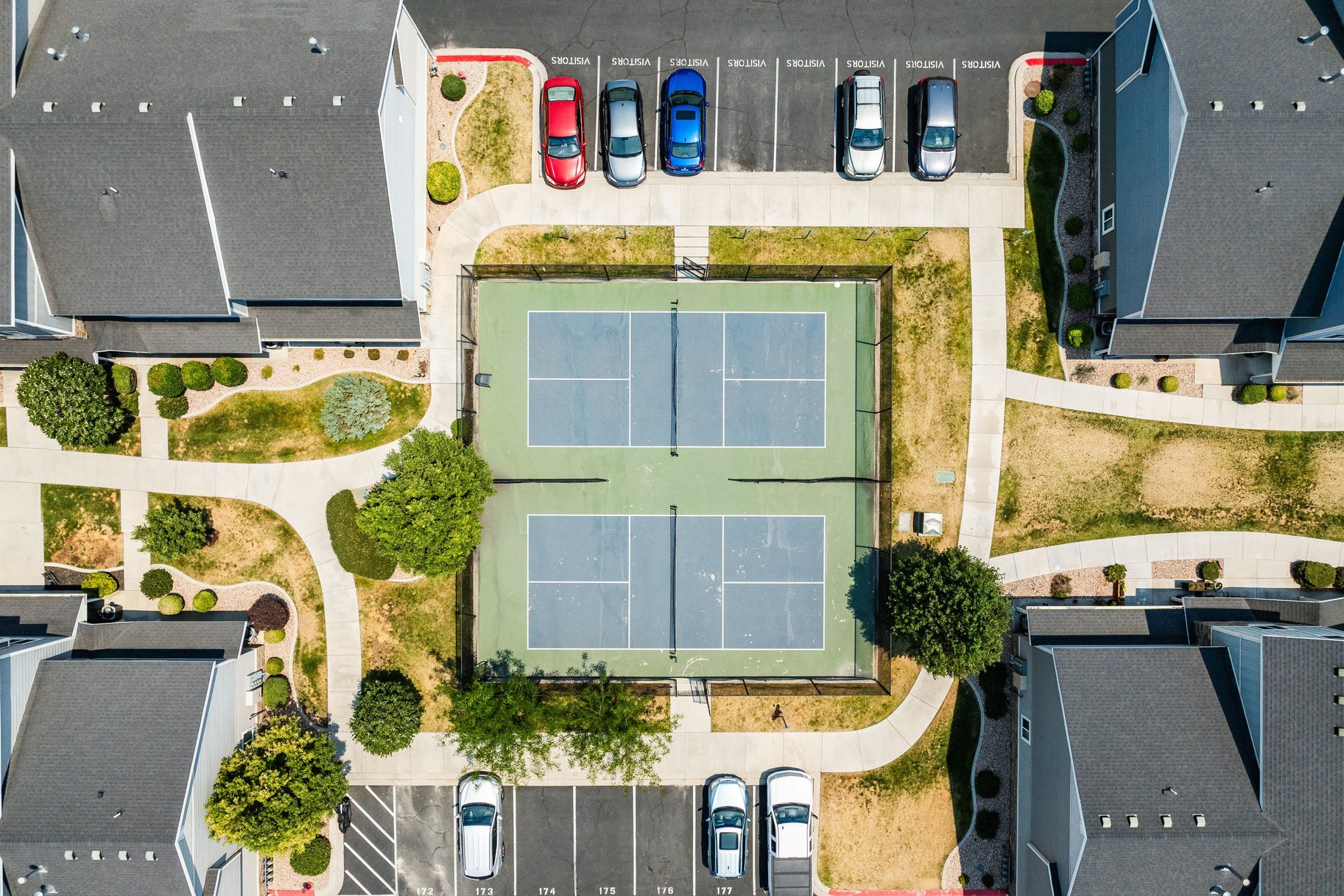  Effortless Vineyard Living in a Prime Poolside Setting - 物件實景