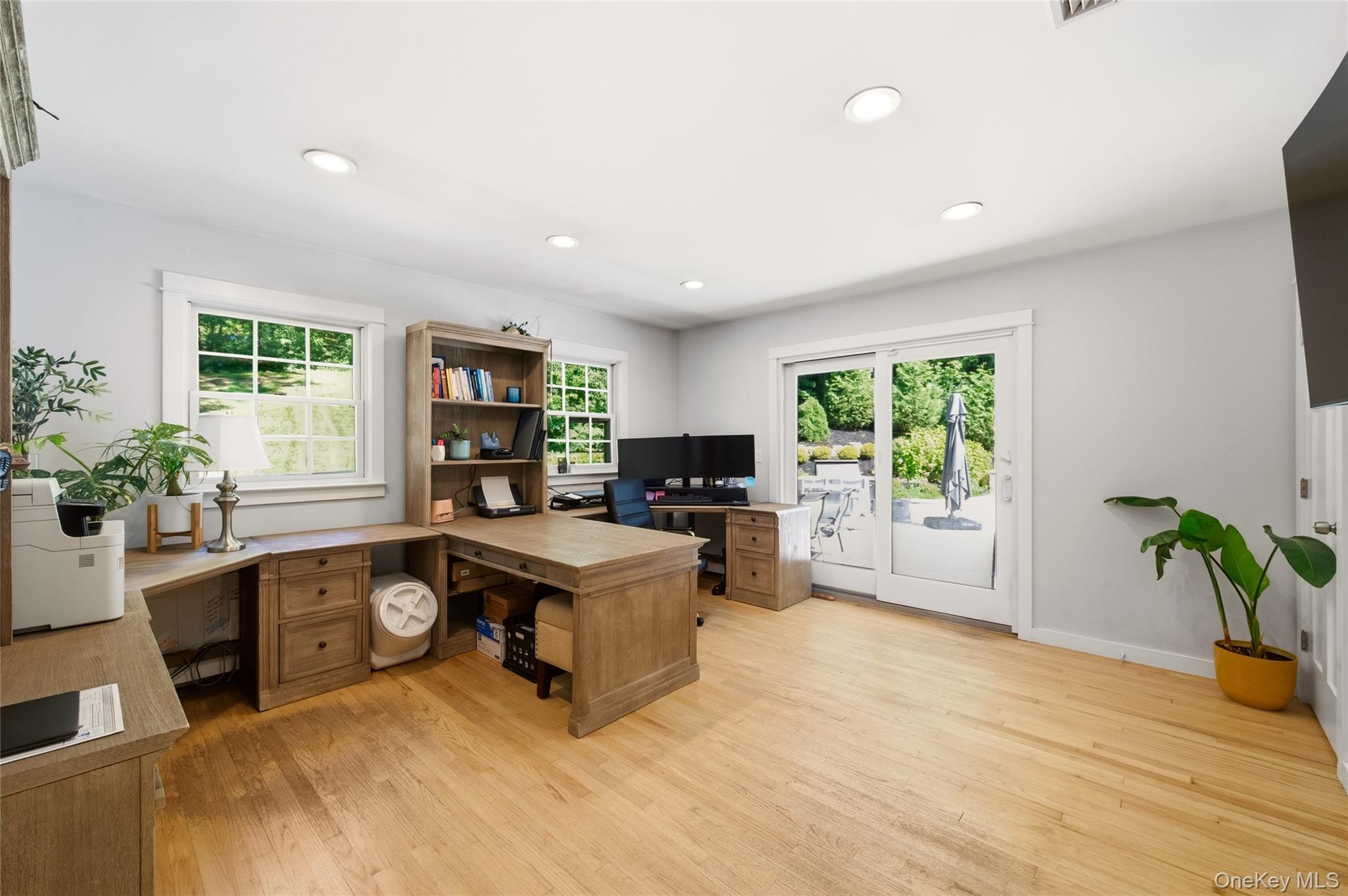  30 Cove Road, Huntington, NY, 11743 - 物件實景