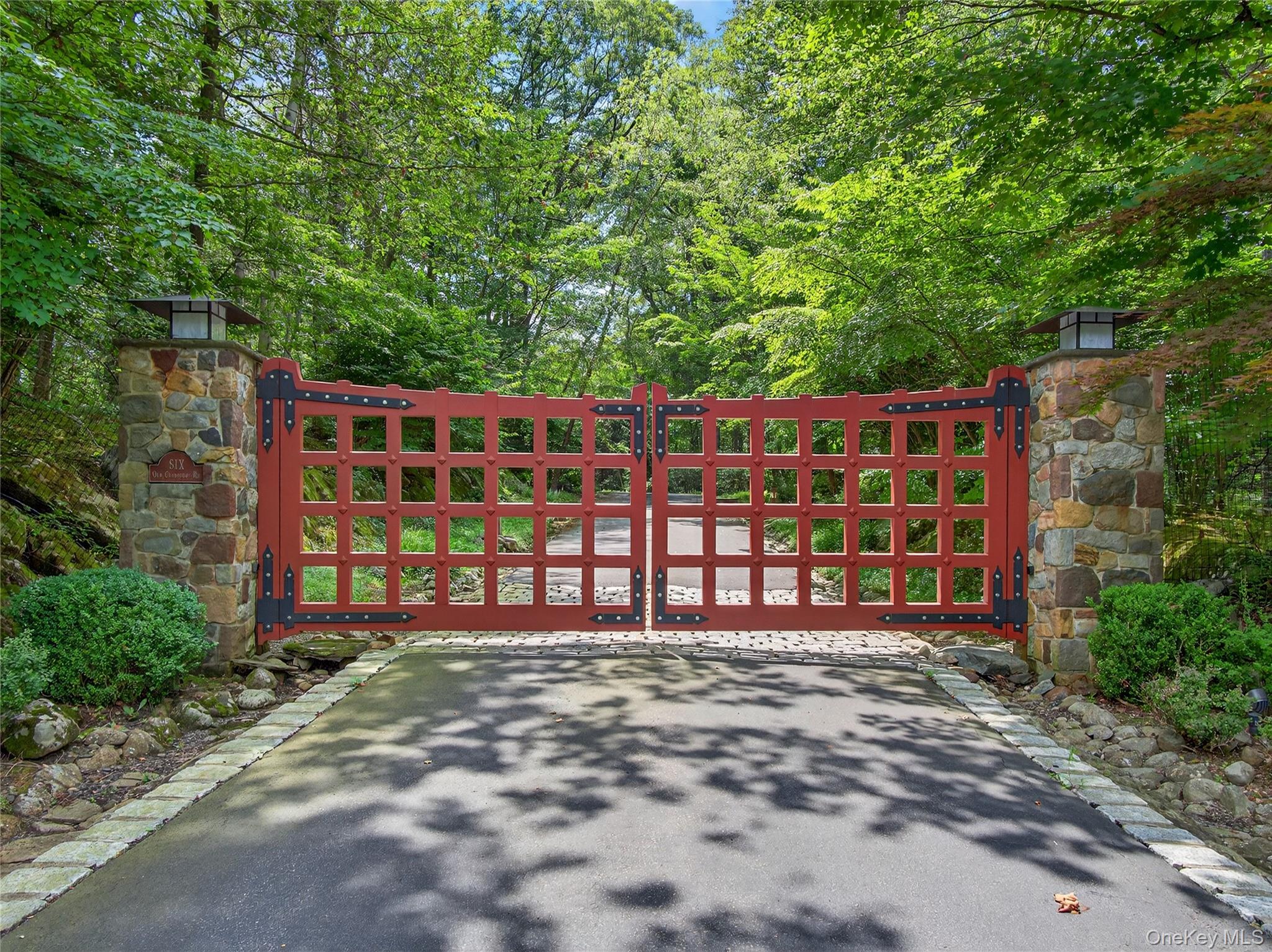 Sloatsburg, New York, 10974, United States, 5 Bedrooms Bedrooms, ,5 BathroomsBathrooms,Residential,For Sale,2032230