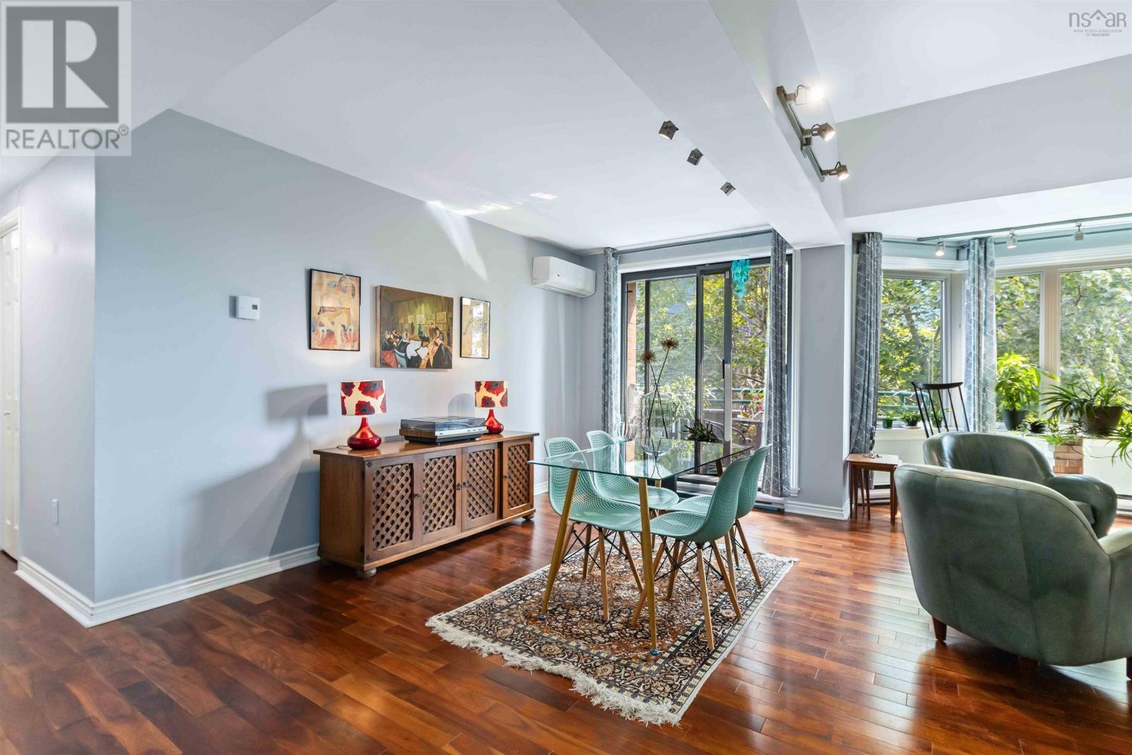 HALIFAX, Nova Scotia, B3H 3Y8, CA, 2 Bedrooms Bedrooms, ,1 BathroomBathrooms,Residential,For Sale,1947667