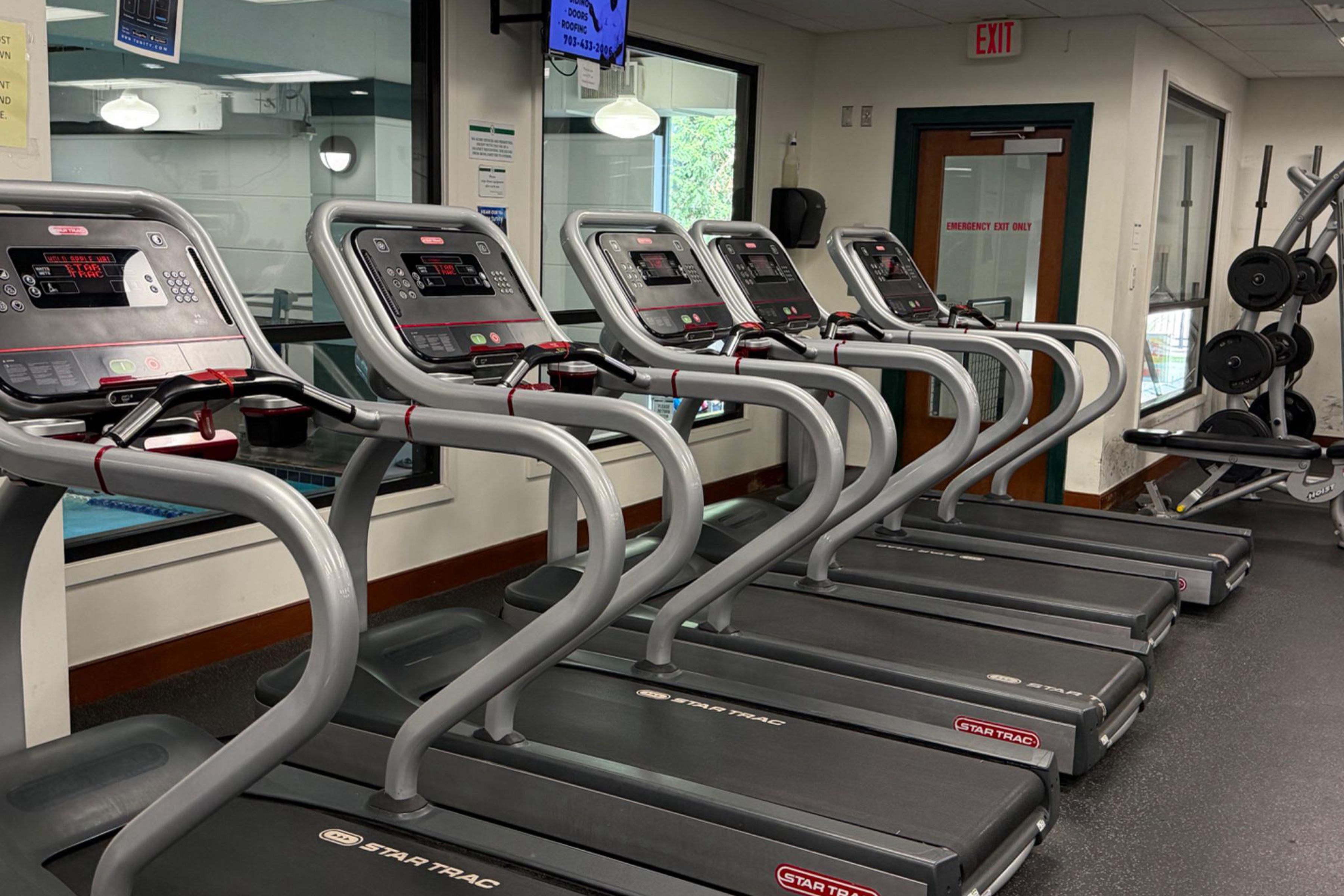  203 Yoakum Parkway, Alexandria, VA, 22304 - 物件實景