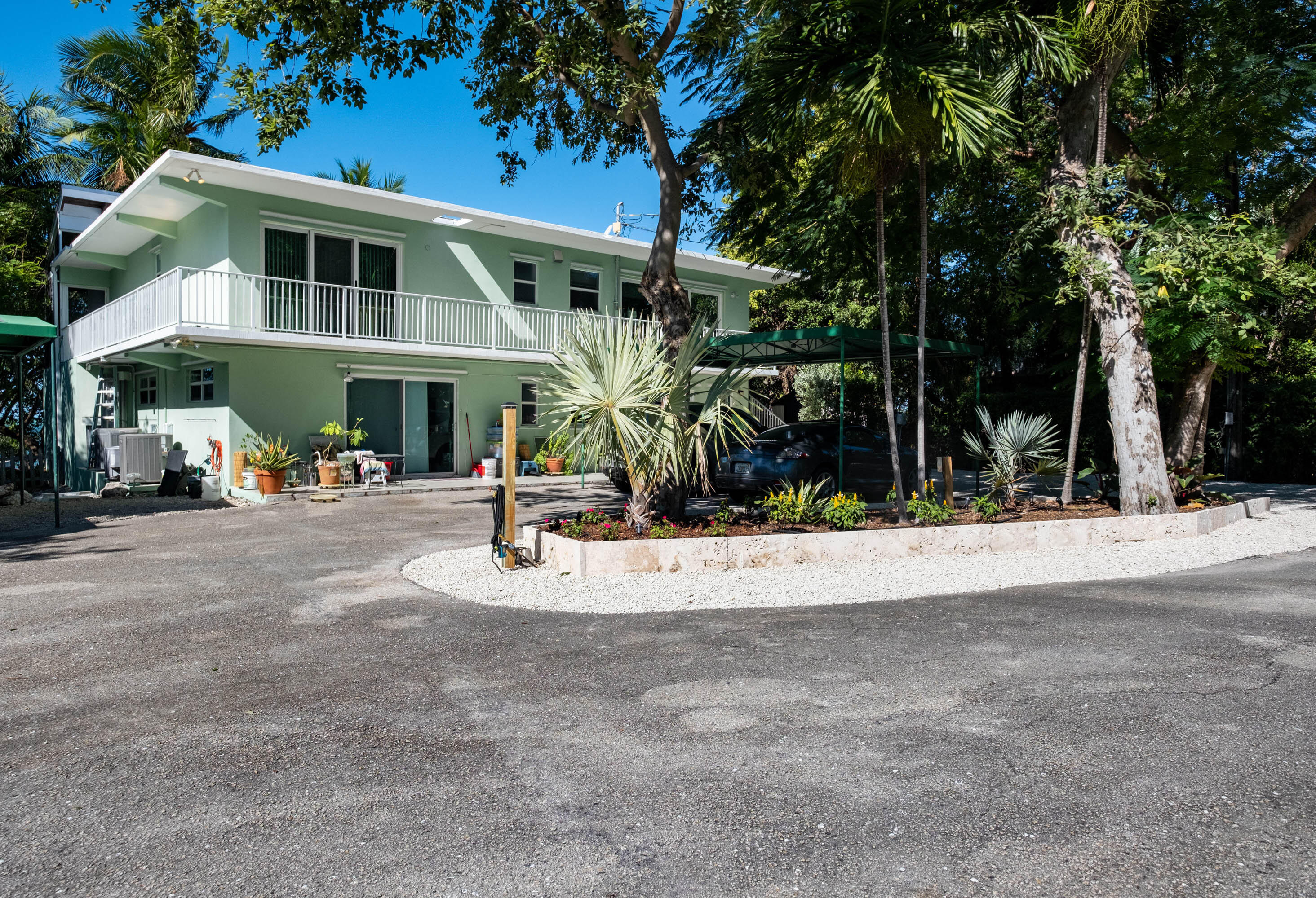 ISLAMORADA, Florida, 33036, United States, 5 Bedrooms Bedrooms, ,3 BathroomsBathrooms,Residential,For Sale,1828354