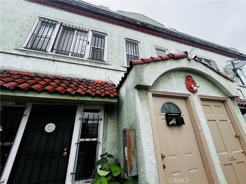 Los Angeles, California, 90003, United States, 12 Bedrooms Bedrooms, ,Residential,For Sale,2009676