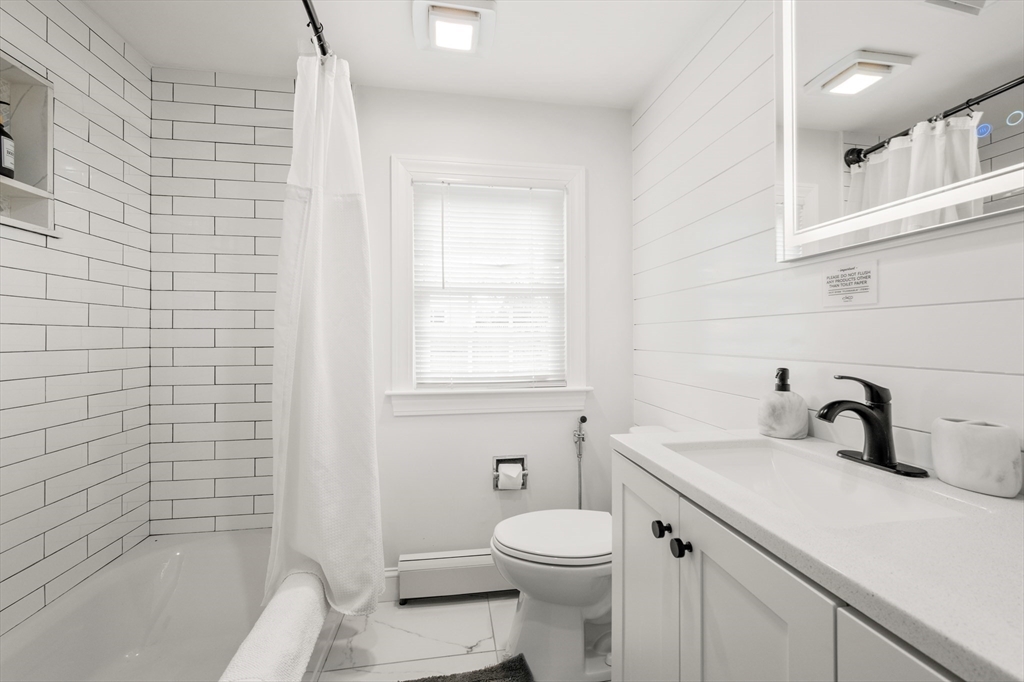 Yarmouth, Massachusetts, 02664, United States, 3 Bedrooms Bedrooms, ,2 BathroomsBathrooms,Residential,For Sale,2002259