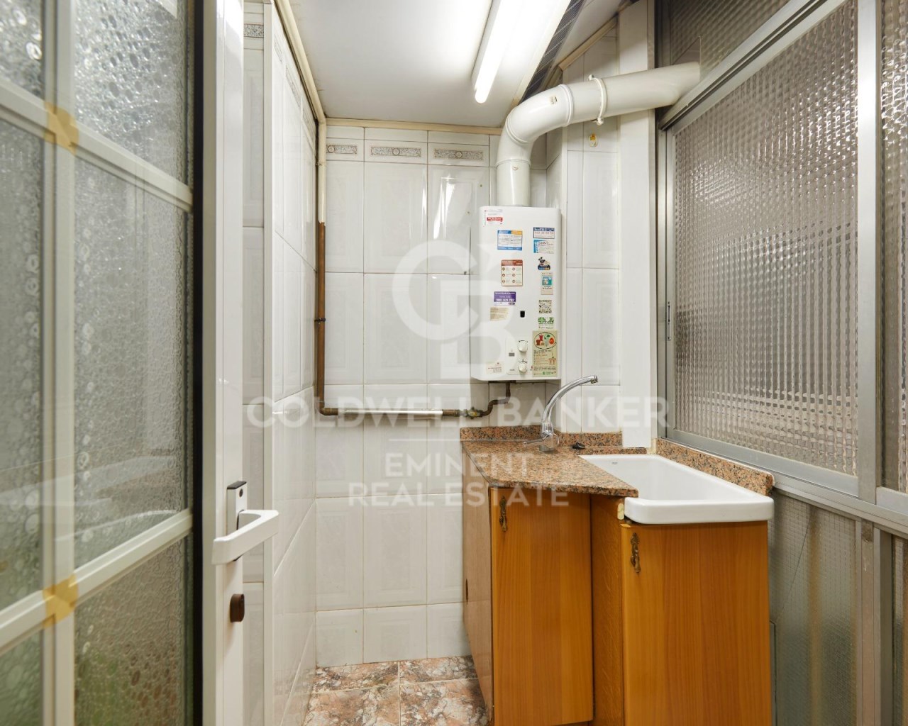 Barcelona, Catalonia, ES, 4 Bedrooms Bedrooms, ,2 BathroomsBathrooms,Residential,For Sale,1838082