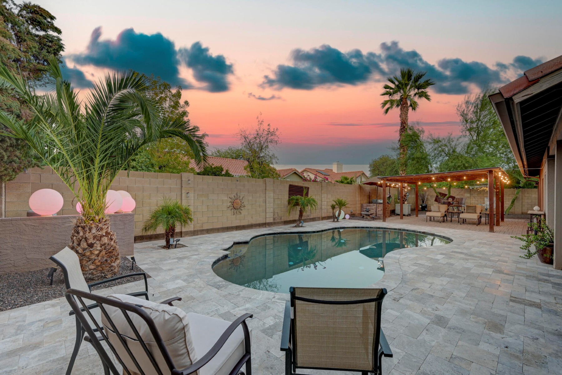  938 E Knight Lane, Tempe, AZ, 85284 - 物件實景