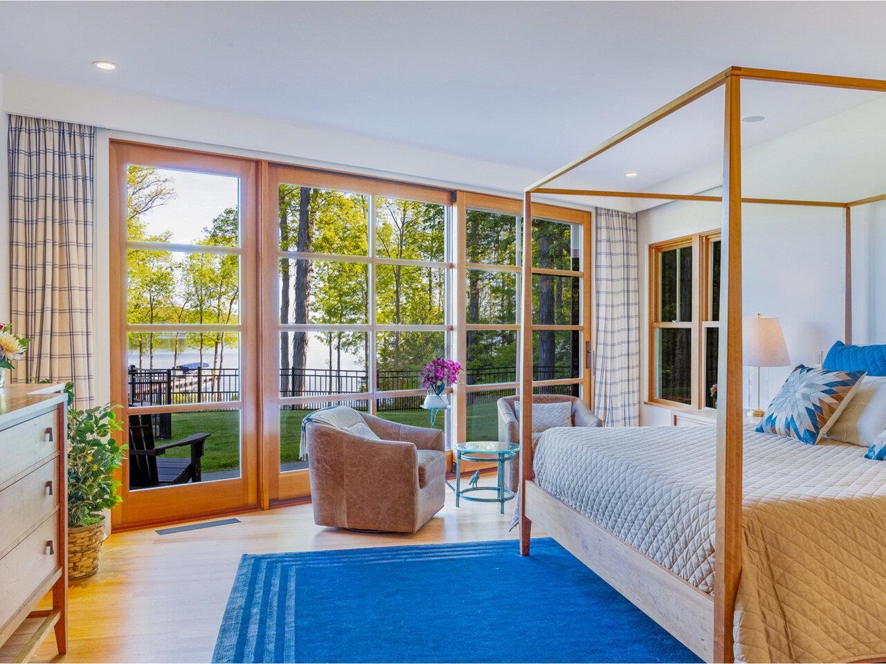Shelburne, Vermont, 05482, United States, 4 Bedrooms Bedrooms, ,5 BathroomsBathrooms,Residential,For Sale,1857378