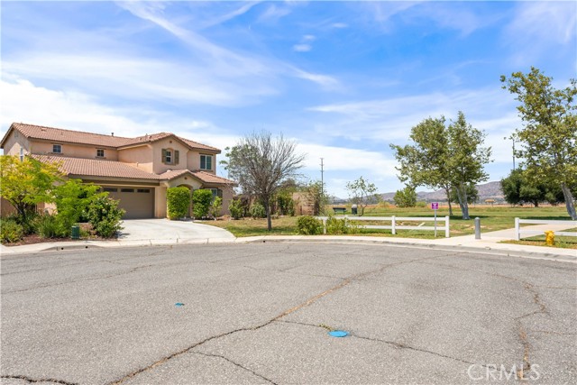 Menifee, California, 92585, United States, 3 Bedrooms Bedrooms, ,3 BathroomsBathrooms,Residential,For Sale,1935987