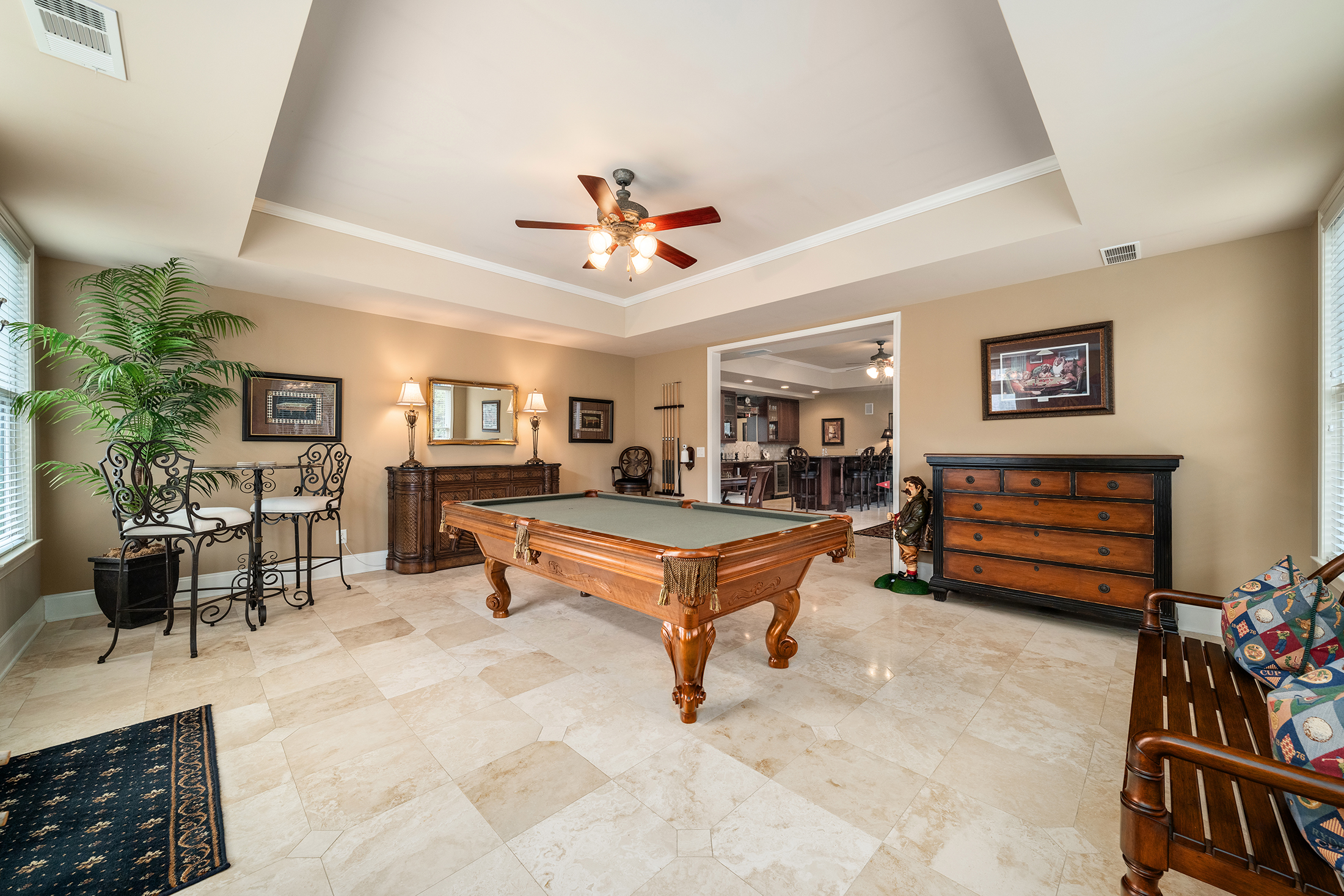  Expansive Living in the Heart of Fieldstone Farms - 物件實景