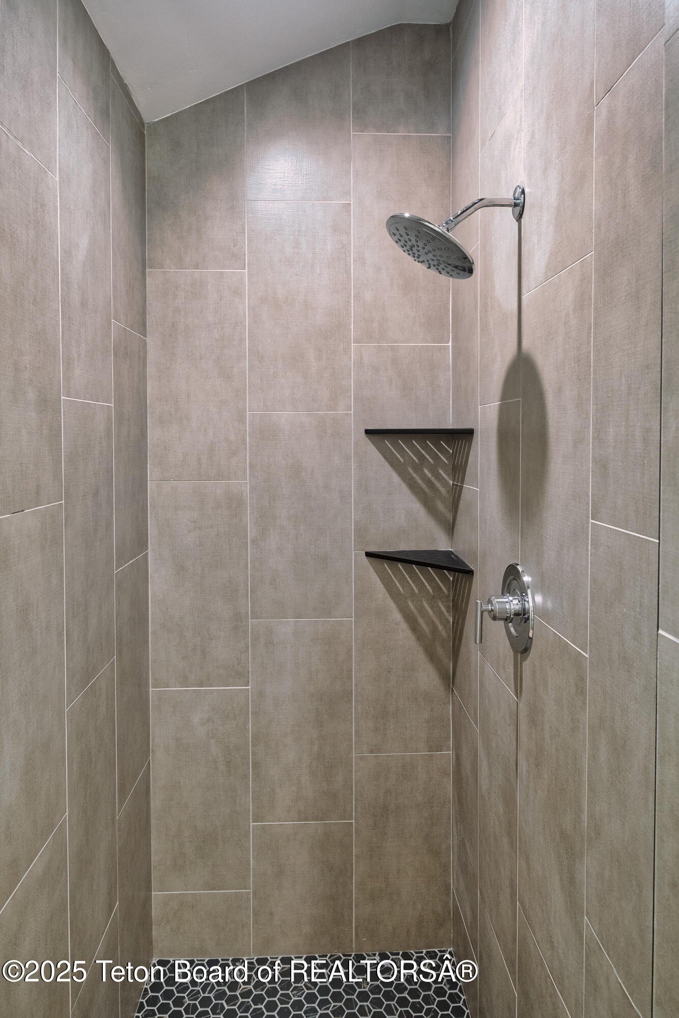 Victor, Idaho, 83455, United States, 4 Bedrooms Bedrooms, ,4 BathroomsBathrooms,Residential,For Sale,1979120