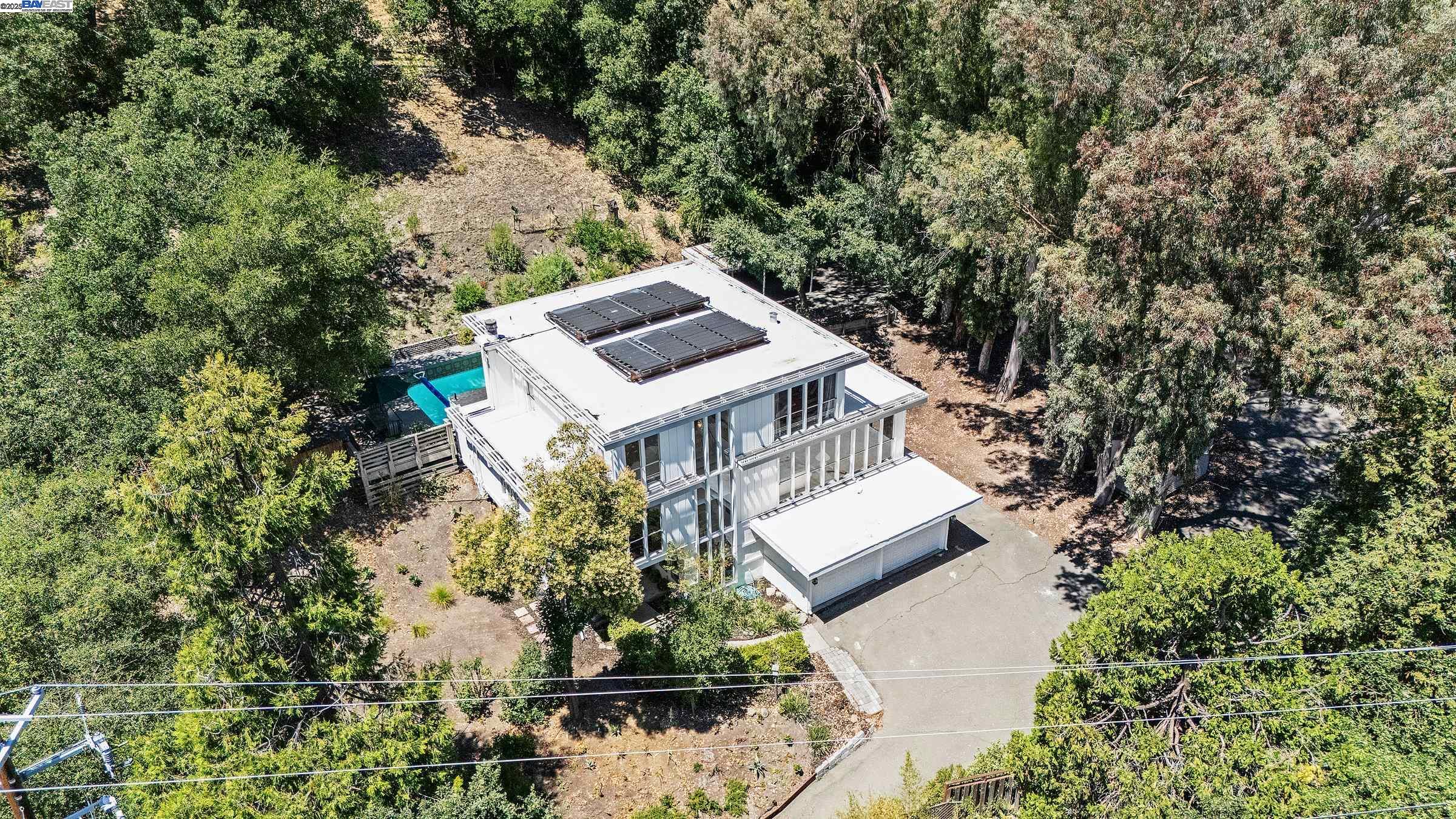 Alamo, California, 94507, United States, 4 Bedrooms Bedrooms, ,3 BathroomsBathrooms,Residential,For Sale,1907396