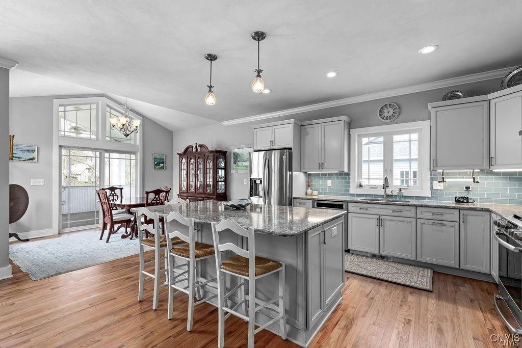 Baldwinsville, New York, 13027, United States, 3 Bedrooms Bedrooms, ,2 BathroomsBathrooms,Residential,For Sale,1786057