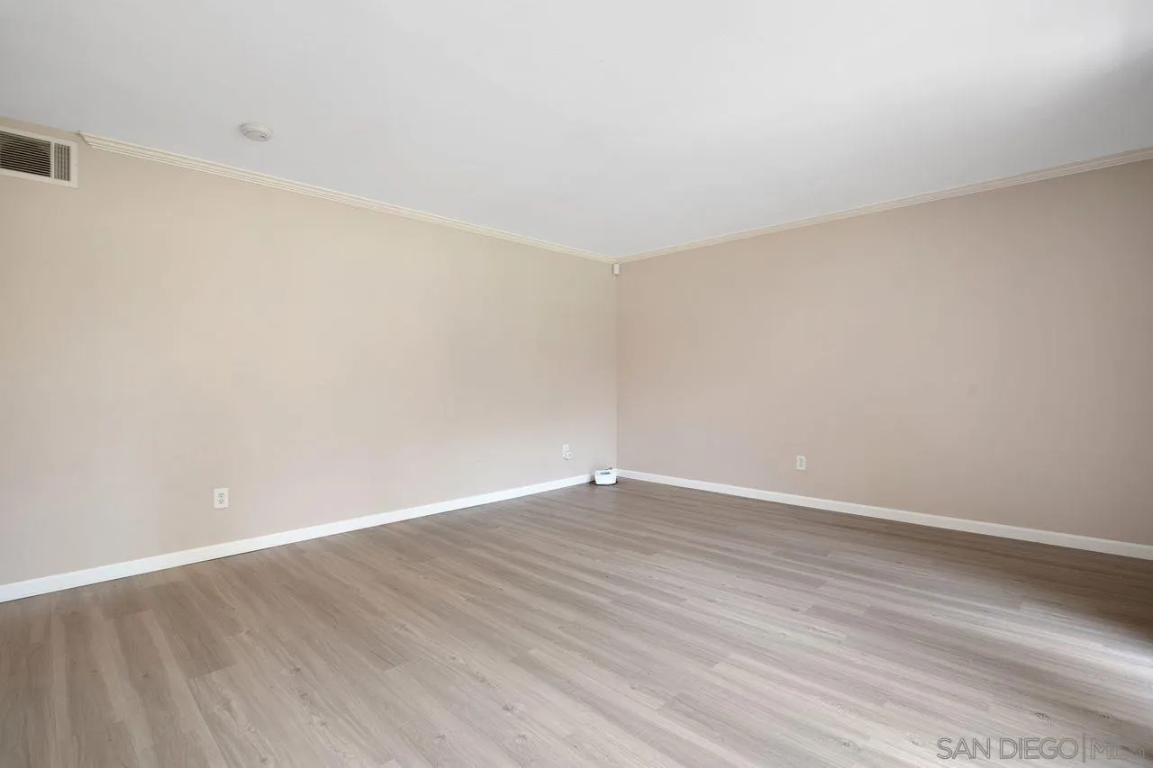 San Diego, California, 92127, United States, 2 Bedrooms Bedrooms, ,2 BathroomsBathrooms,Residential,For Sale,1950197