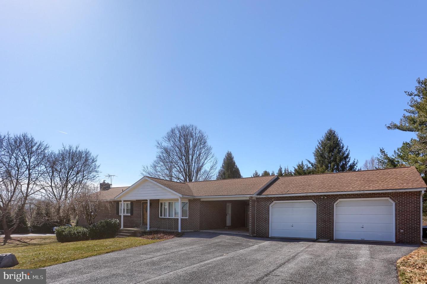 Finksburg, Maryland, 21048, United States, 3 Bedrooms Bedrooms, ,3 BathroomsBathrooms,Residential,For Sale,1891876