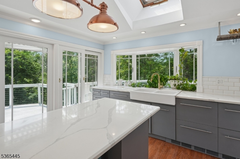 Kinnelon Boro, New Jersey, 07405-2443, United States, 4 Bedrooms Bedrooms, ,3 BathroomsBathrooms,Residential,For Sale,1861963